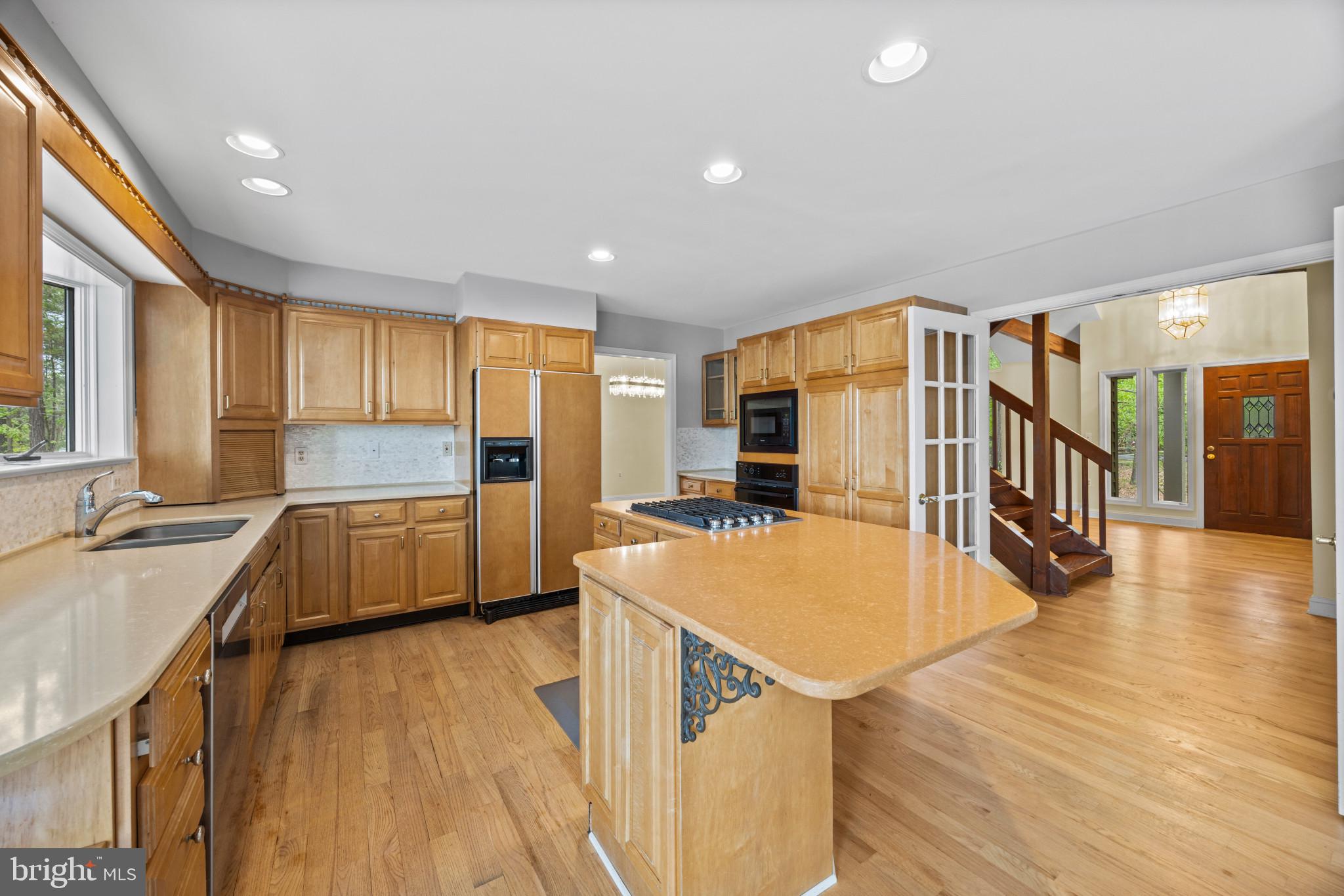 COVE CREEK CLUB - Residential