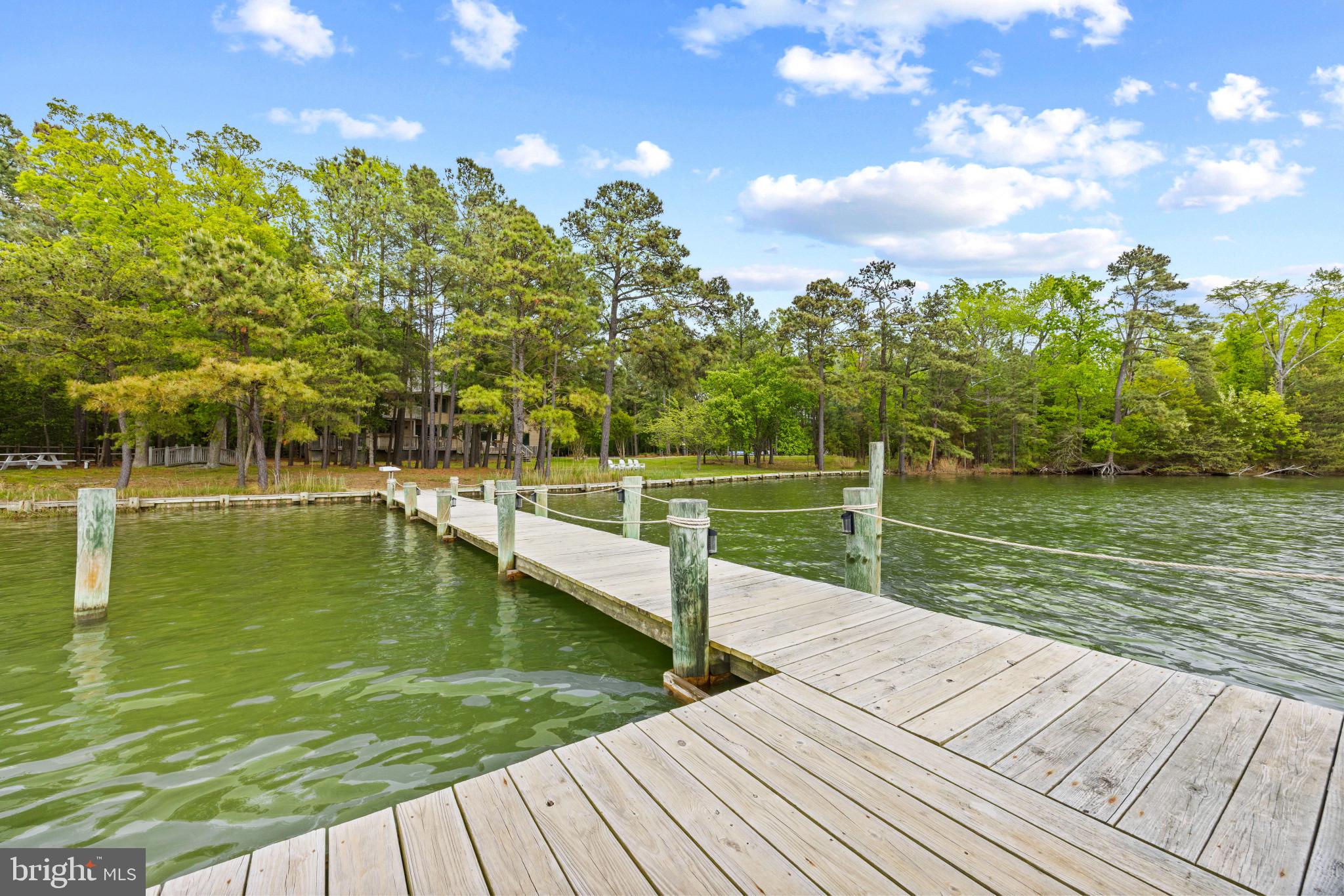 COVE CREEK CLUB - Residential