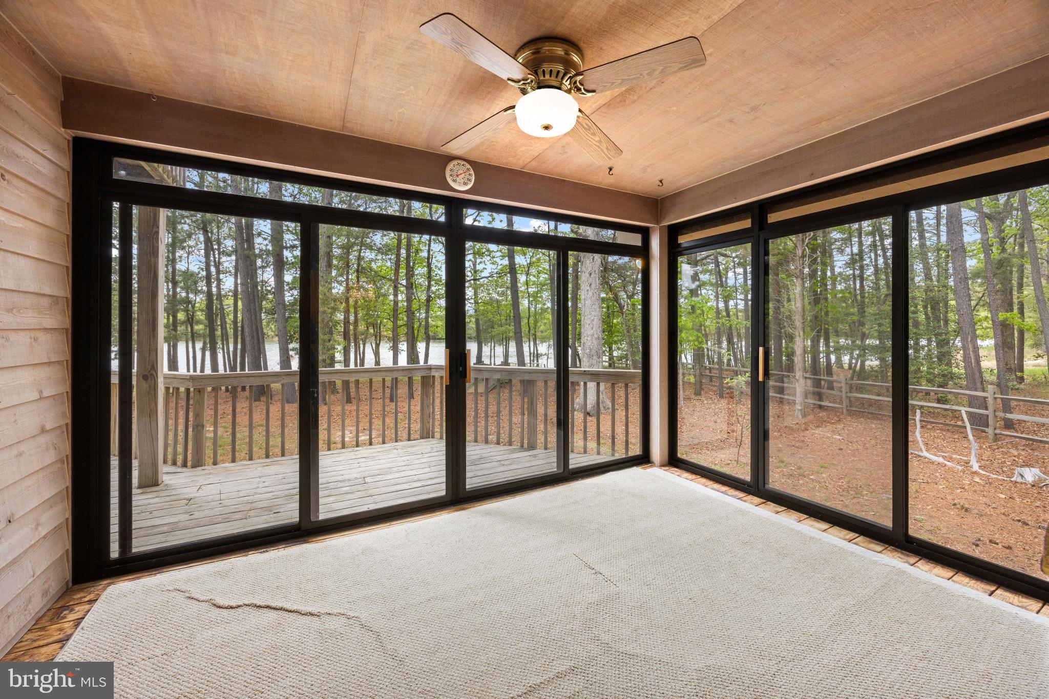 COVE CREEK CLUB - Residential