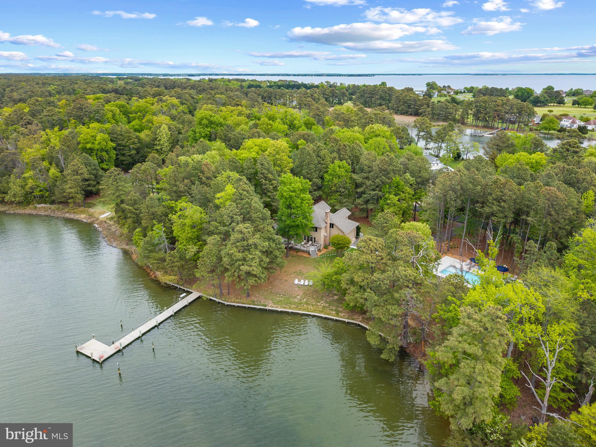 COVE CREEK CLUB - Residential