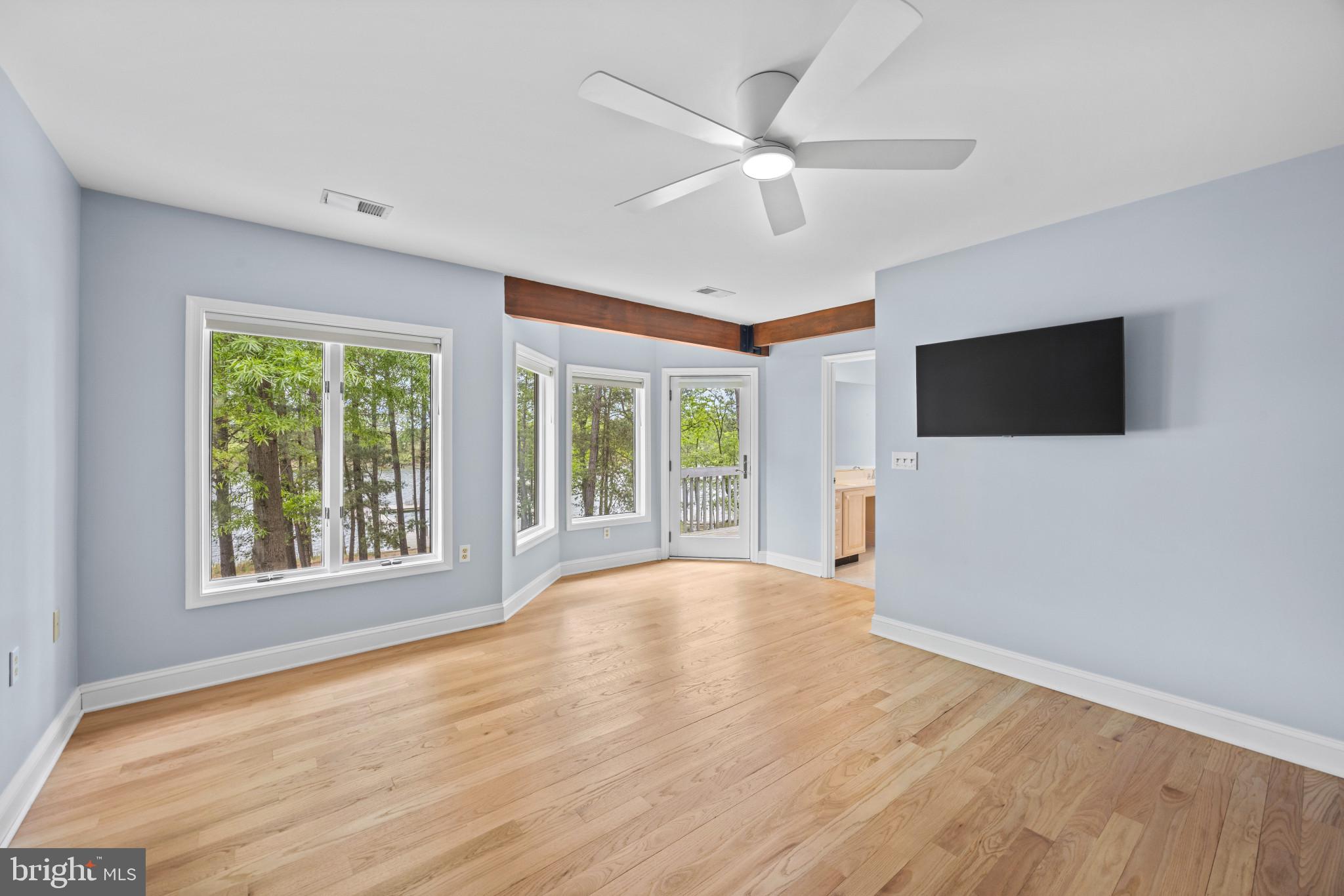 COVE CREEK CLUB - Residential