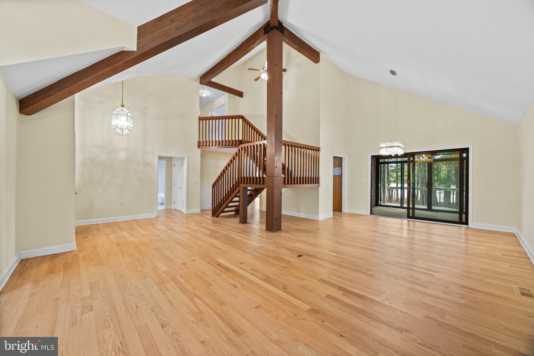 COVE CREEK CLUB - Residential