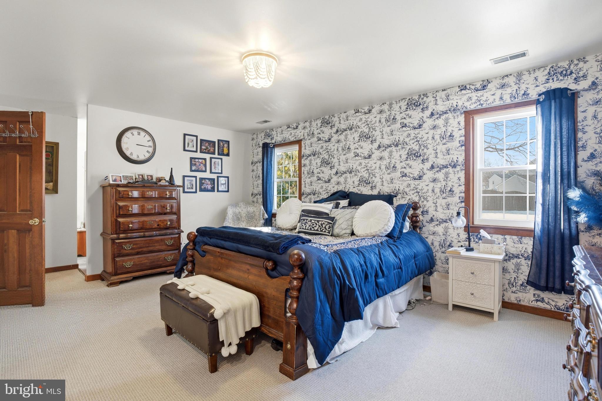 SPRINGBROOK - Residential