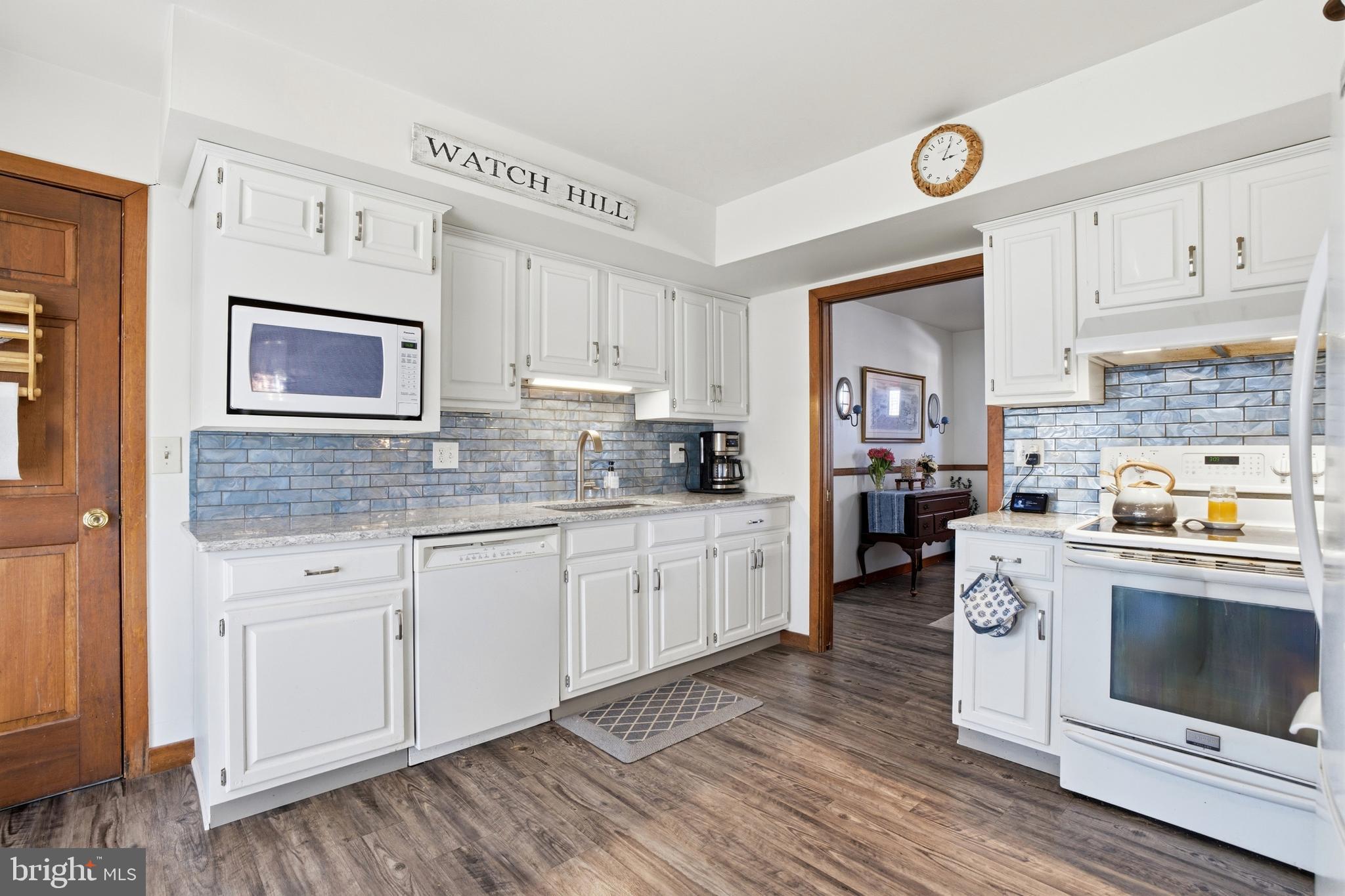 SPRINGBROOK - Residential