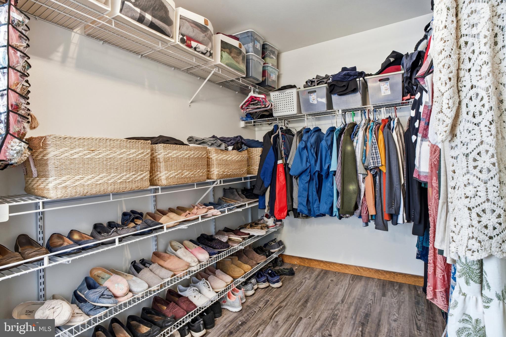 SPRINGBROOK - Residential