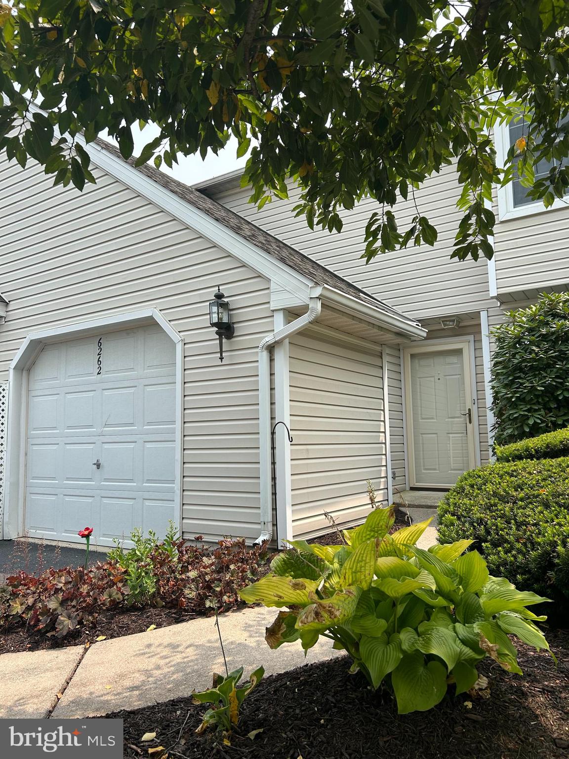 6262 SPRING KNOLL DRIVE