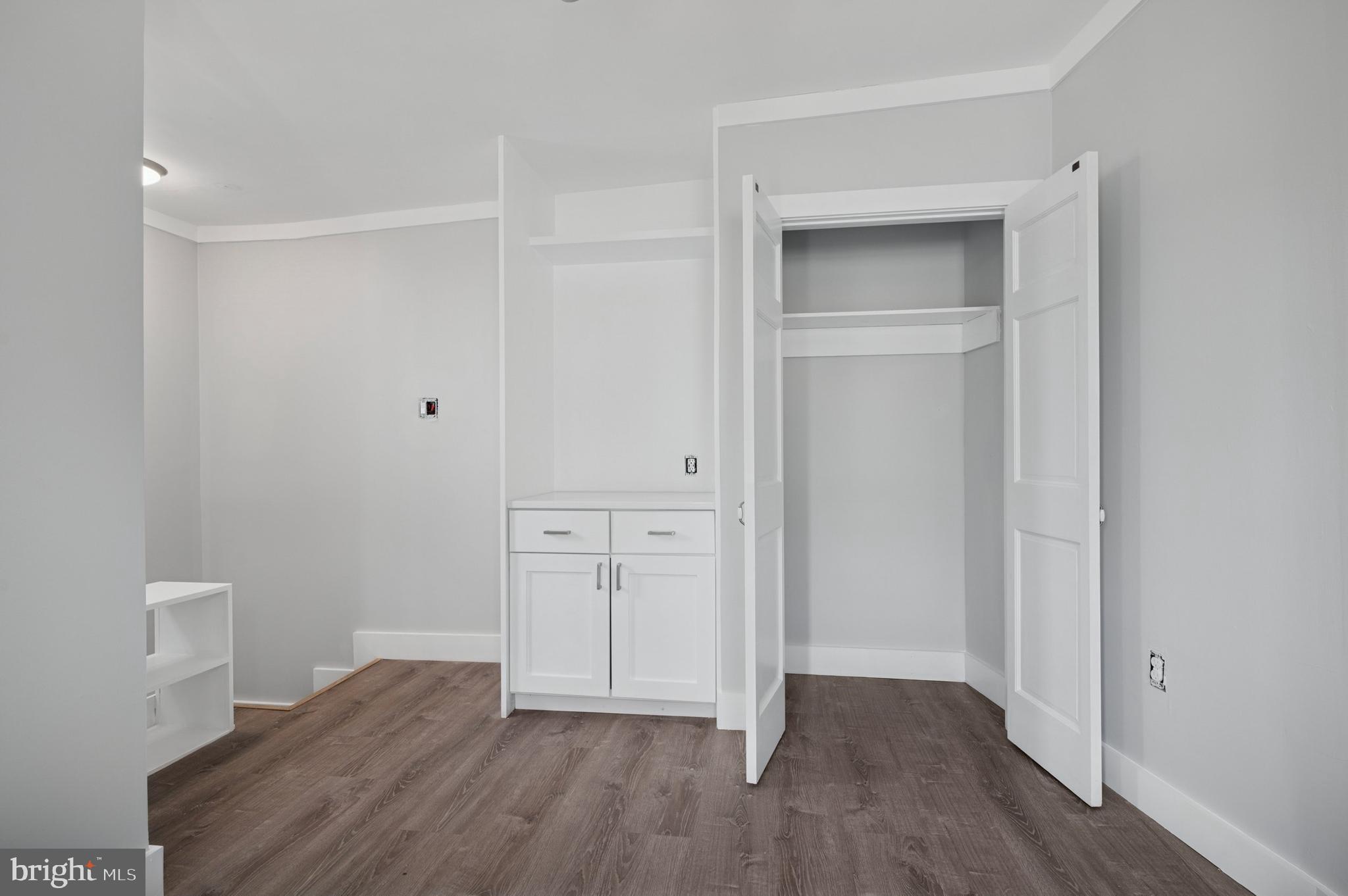 MANAYUNK - Residential Lease