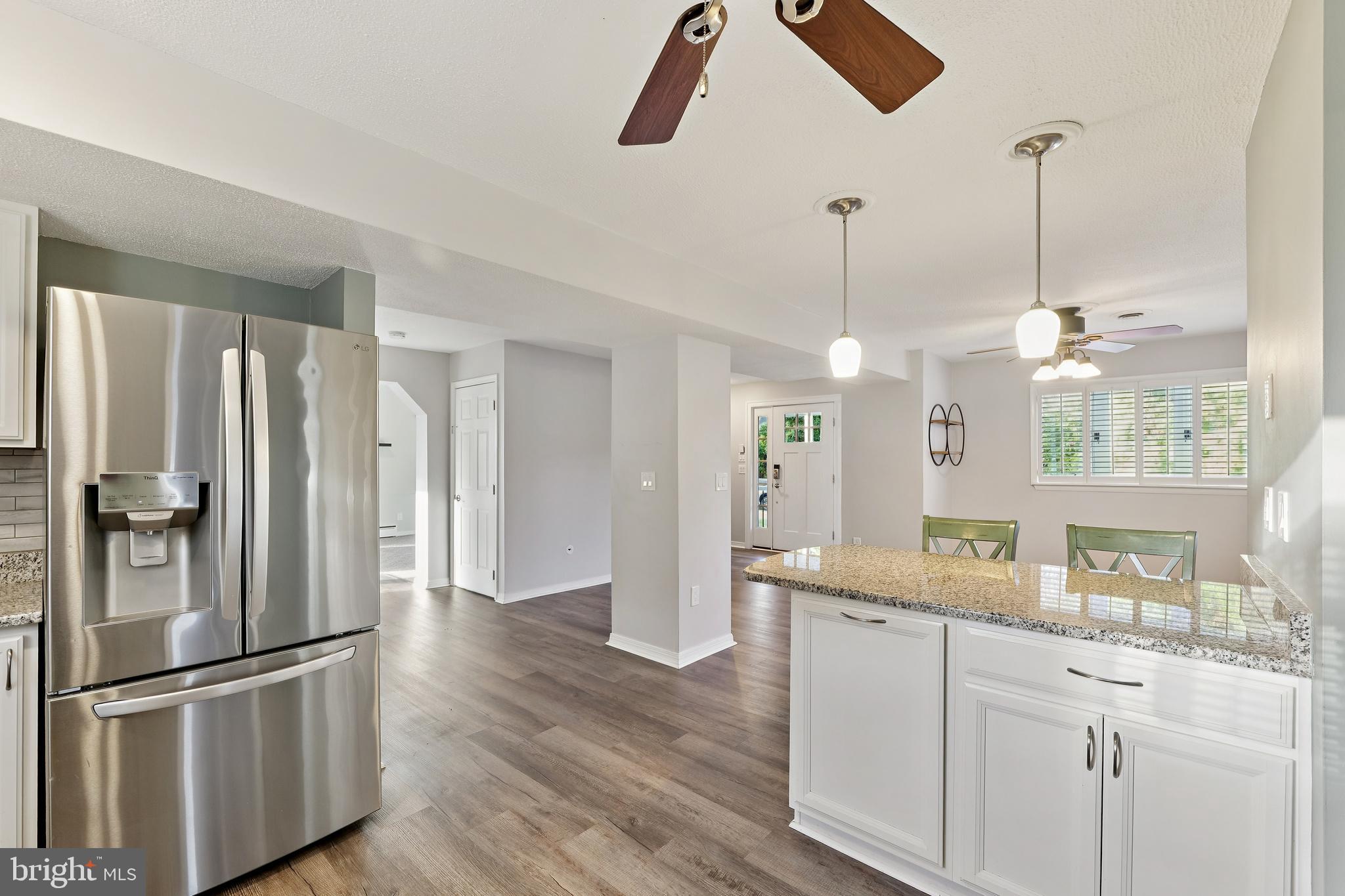 CEDAR BEACH - Residential