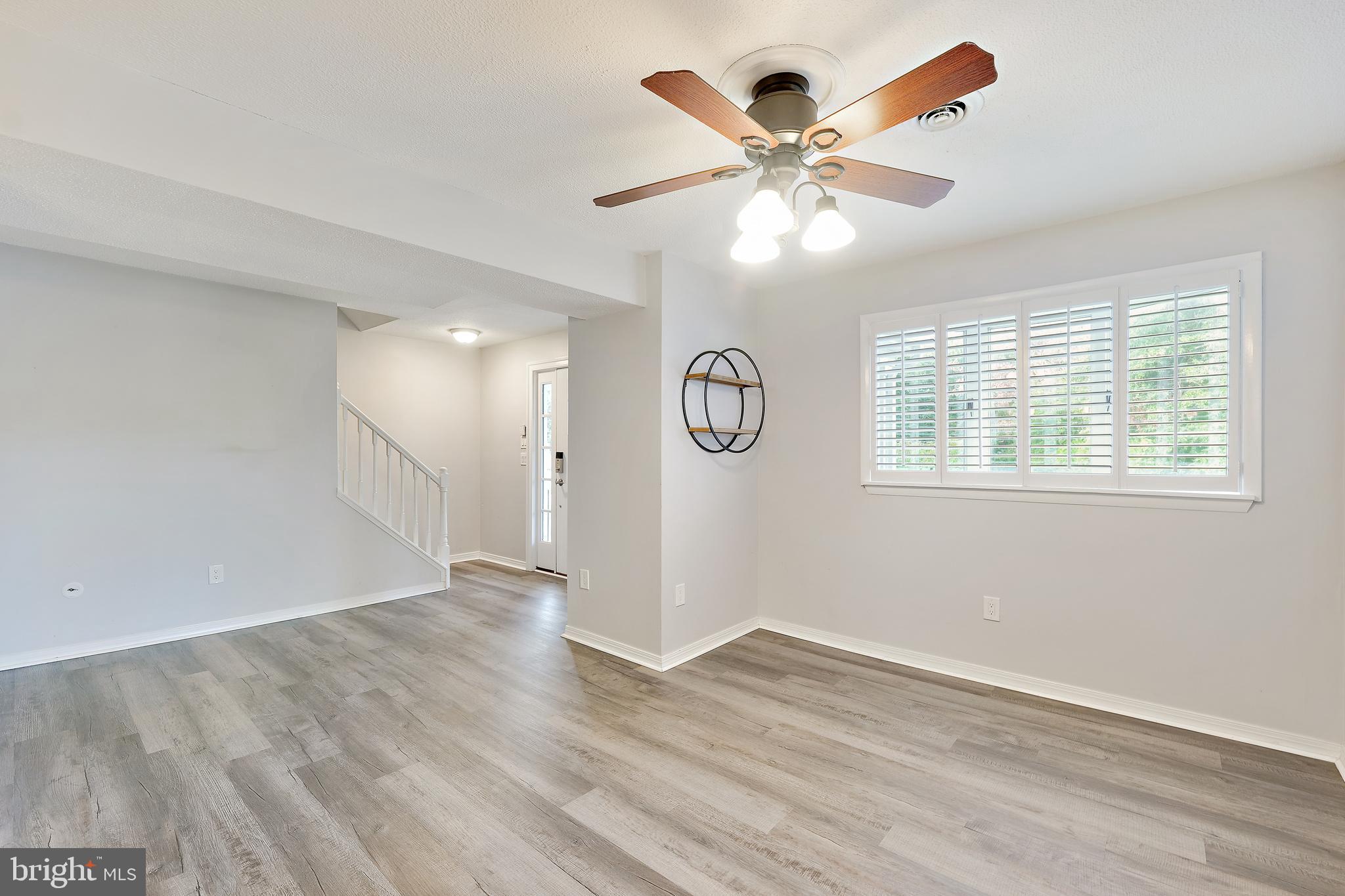 CEDAR BEACH - Residential