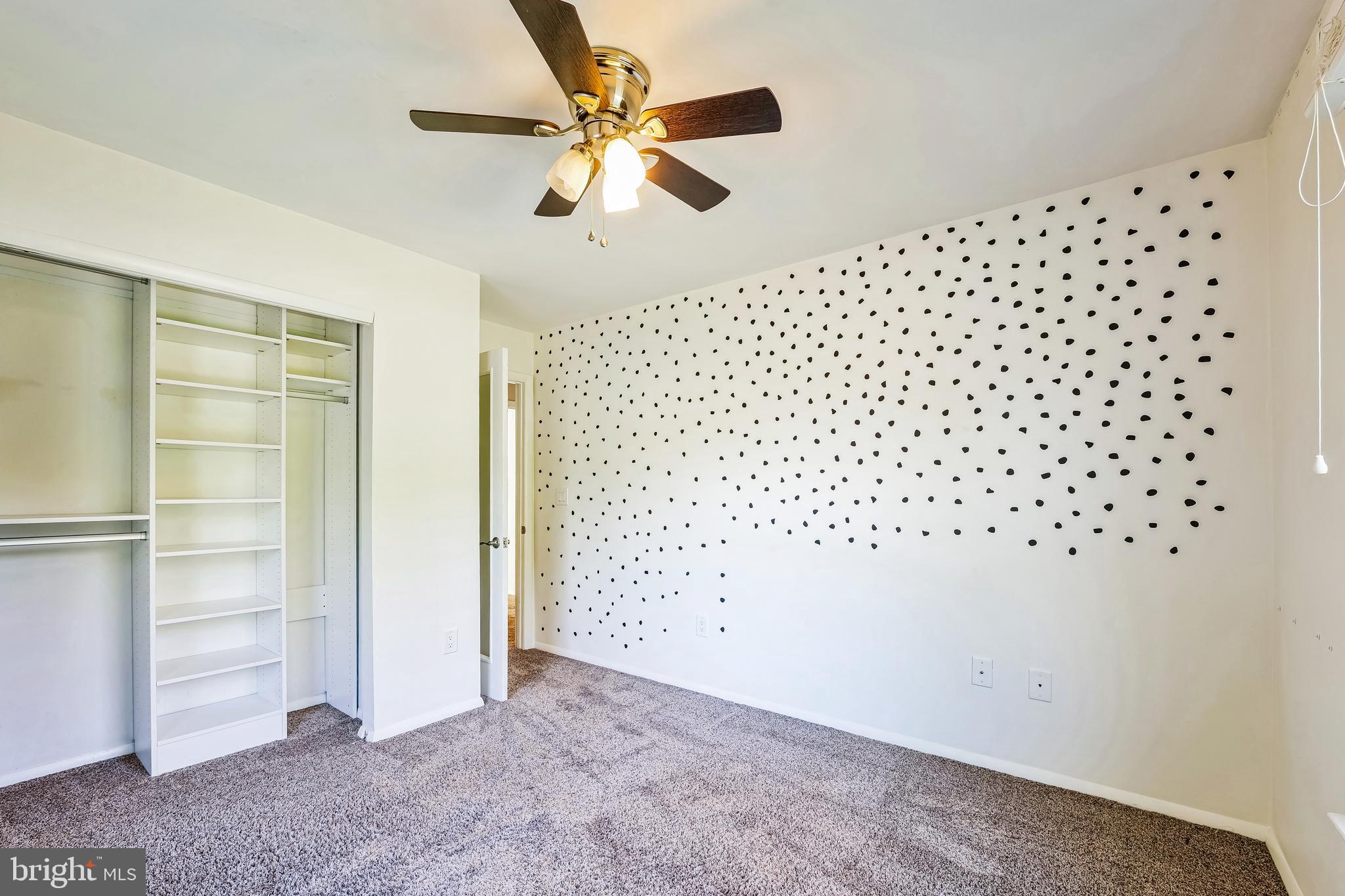 CEDAR BEACH - Residential