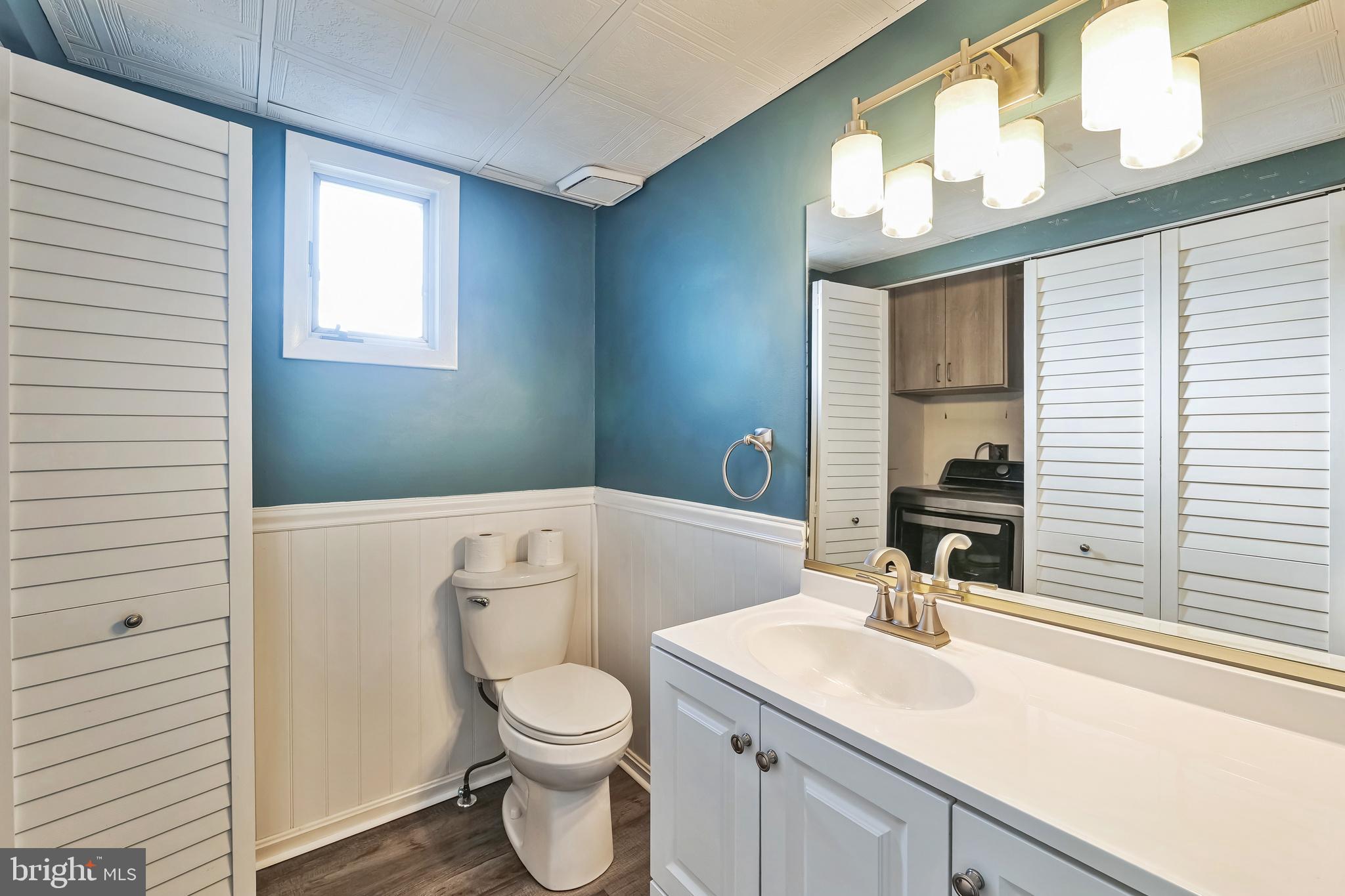 CEDAR BEACH - Residential