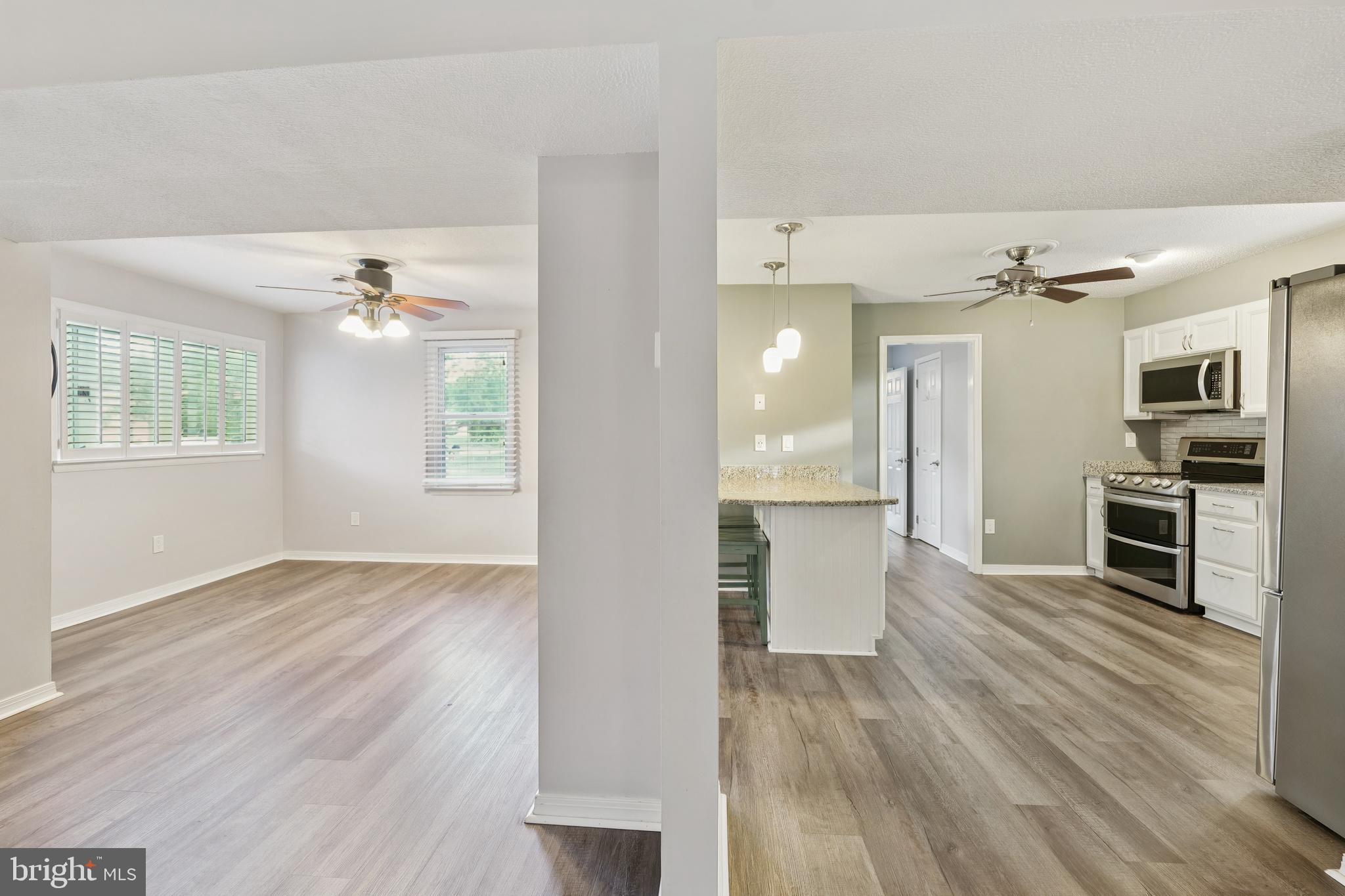 CEDAR BEACH - Residential