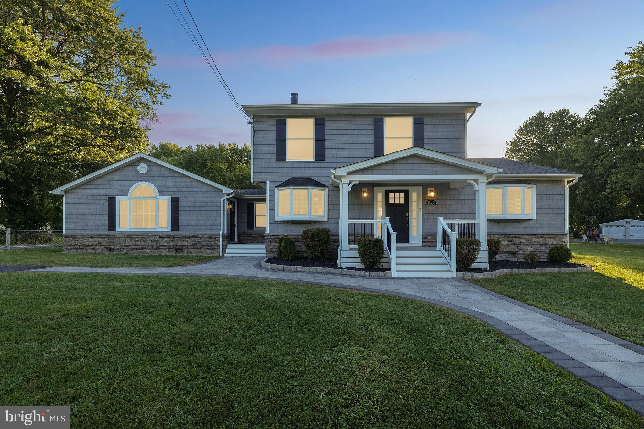 CEDAR BEACH - Residential