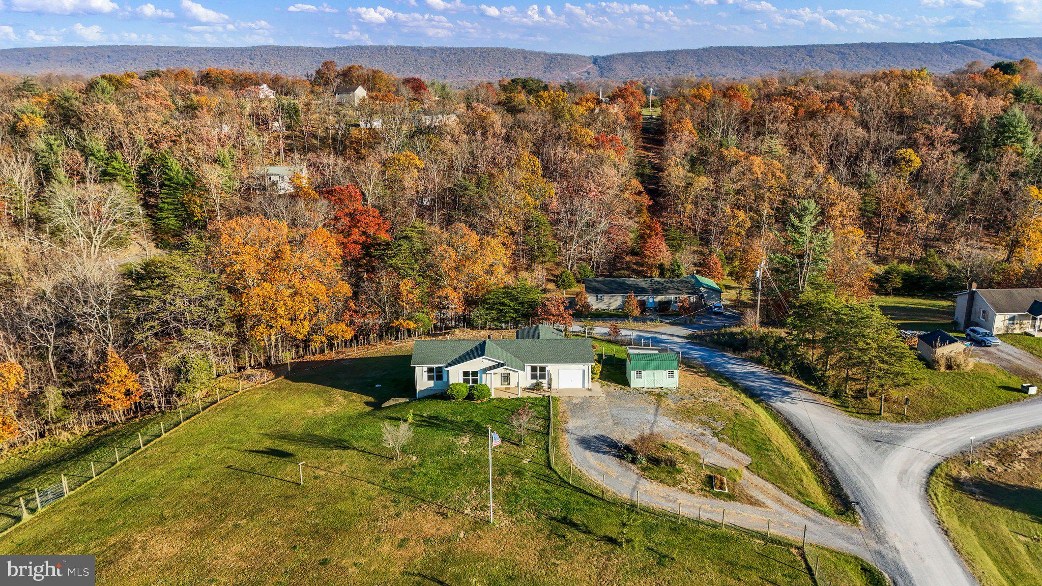 CEDAR RIDGE - Residential