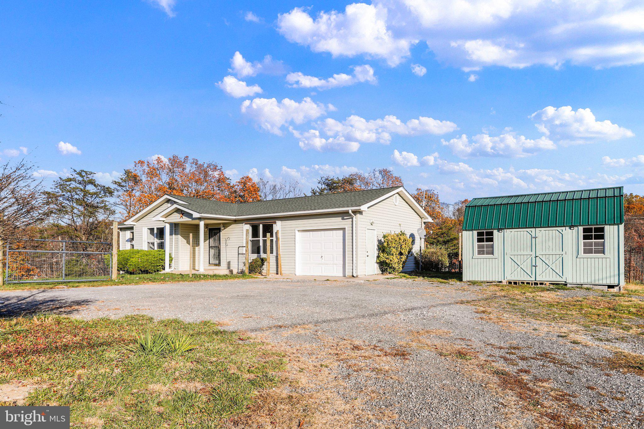 CEDAR RIDGE - Residential