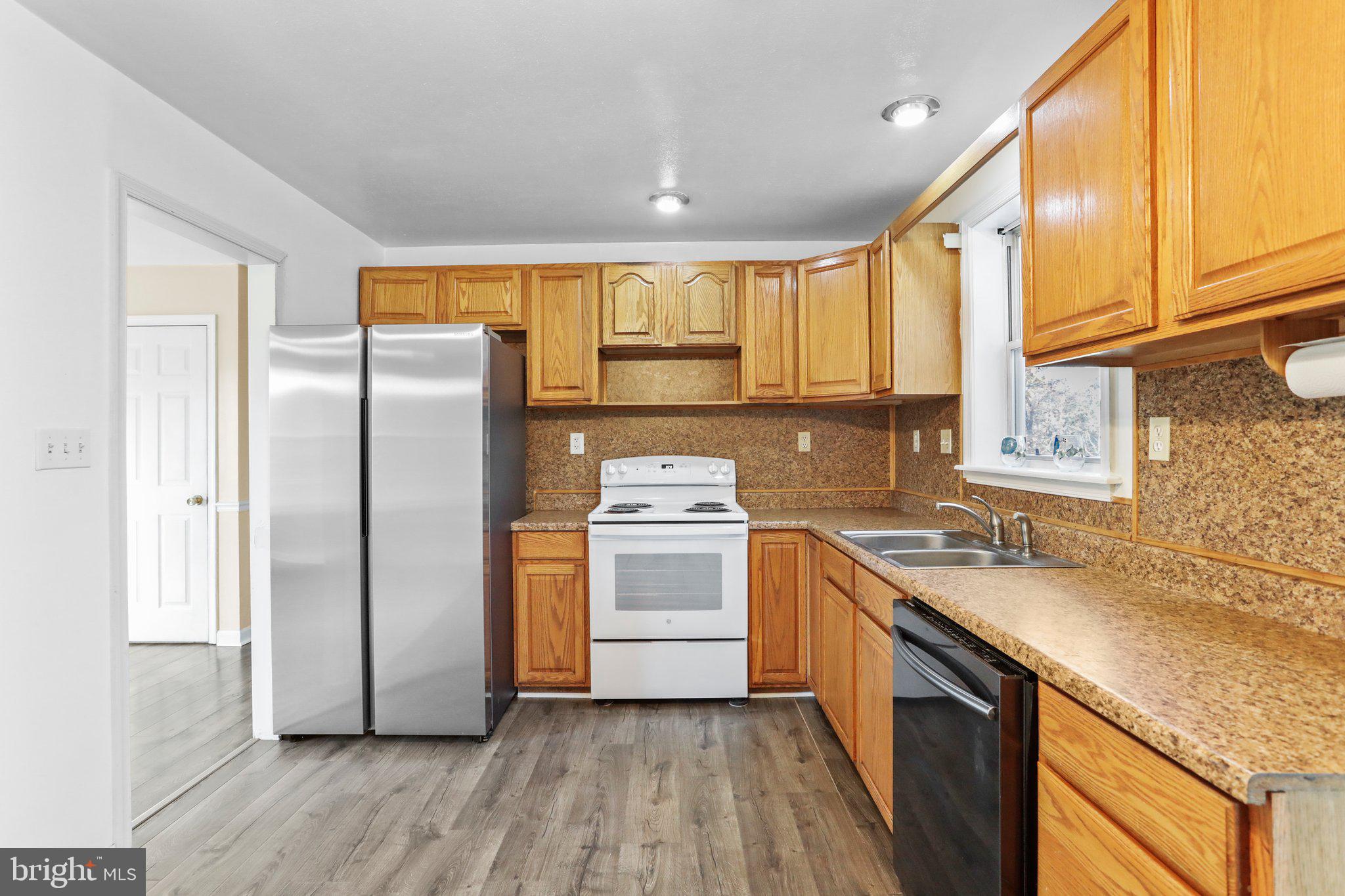 CEDAR RIDGE - Residential