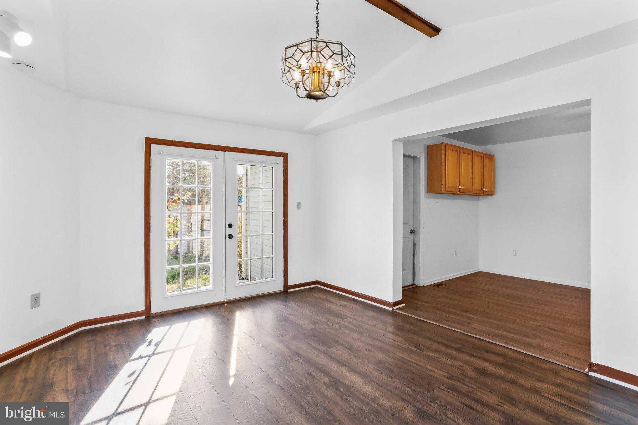 CEDAR RIDGE - Residential