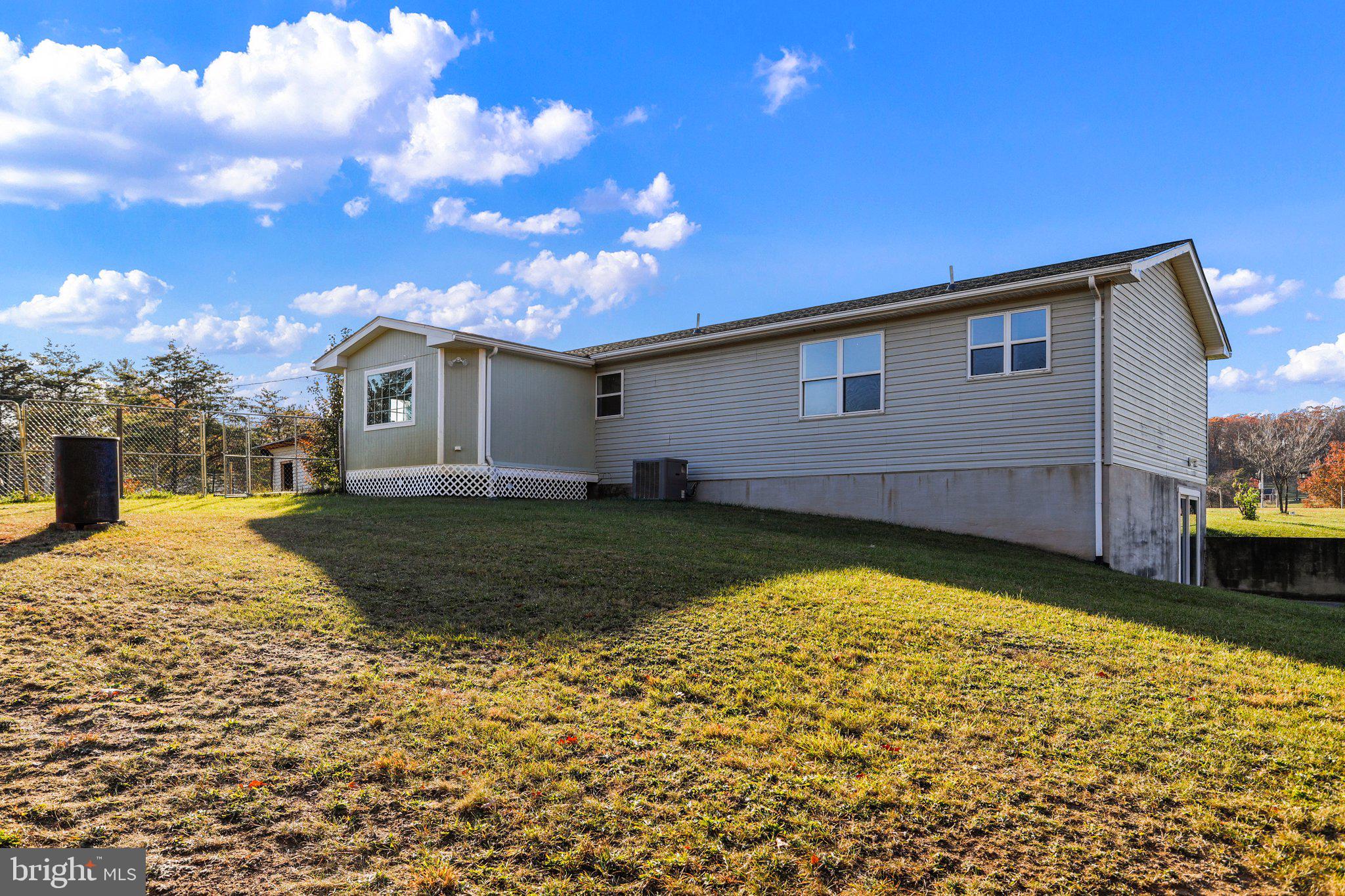 CEDAR RIDGE - Residential