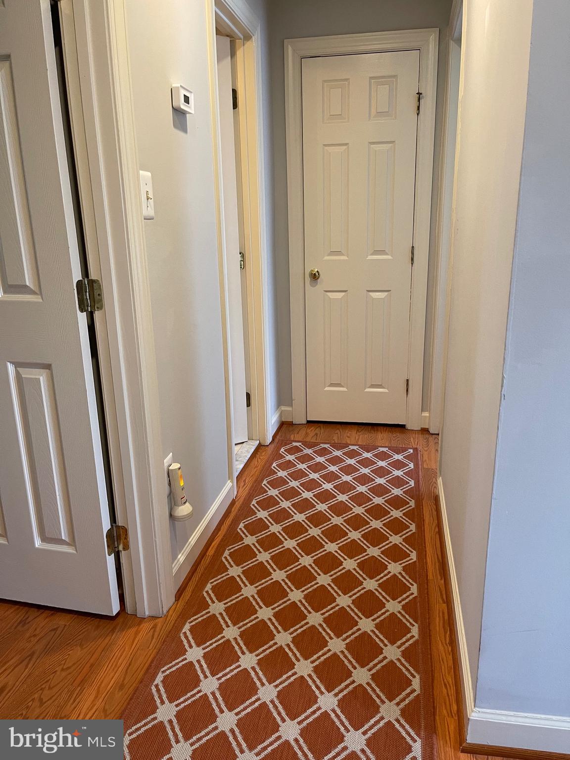 DECOVERLY ADVENTURE - Residential Lease