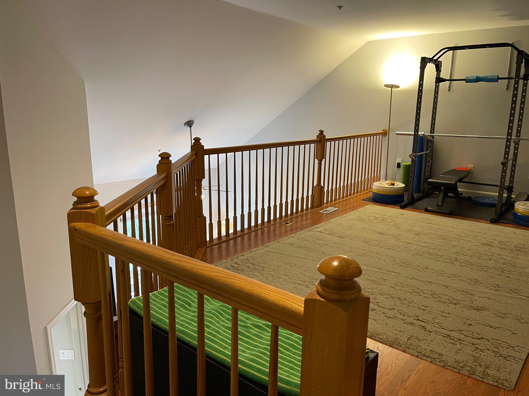 DECOVERLY ADVENTURE - Residential Lease