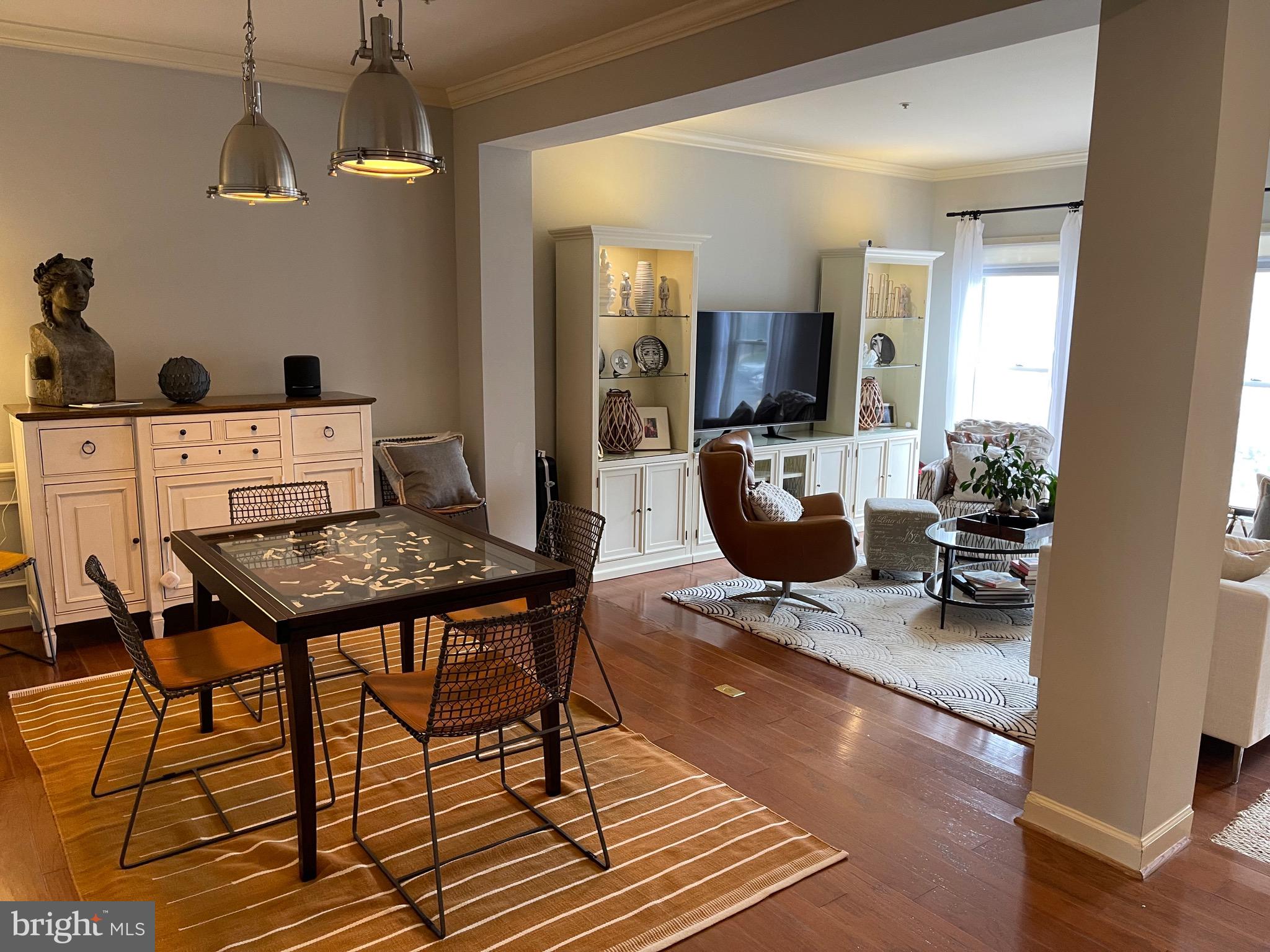 DECOVERLY ADVENTURE - Residential Lease