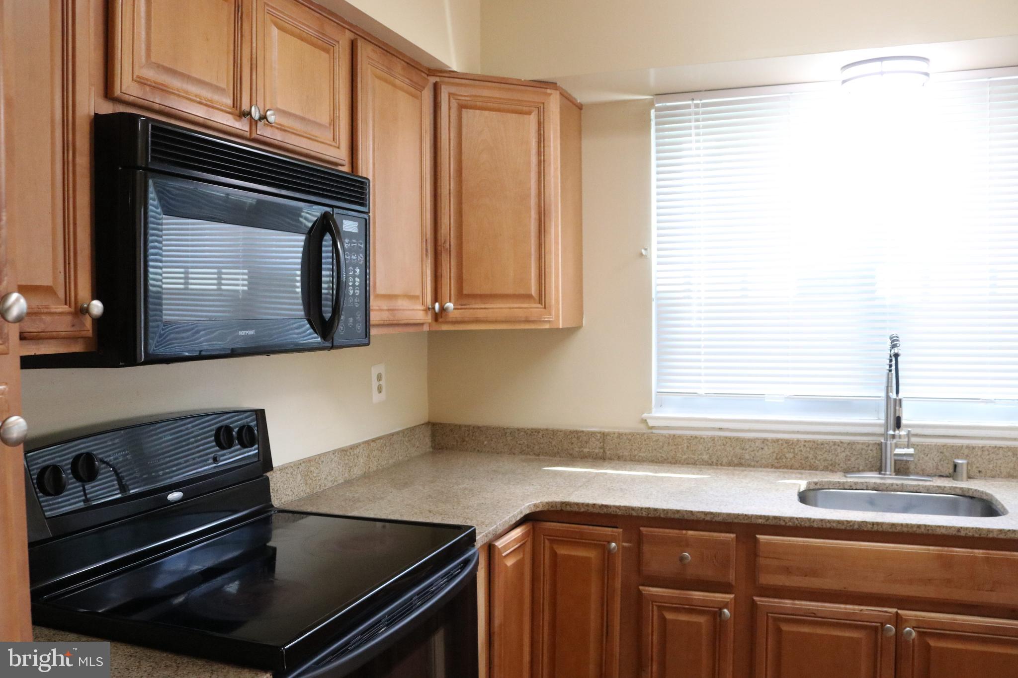 LONGMEAD - Residential