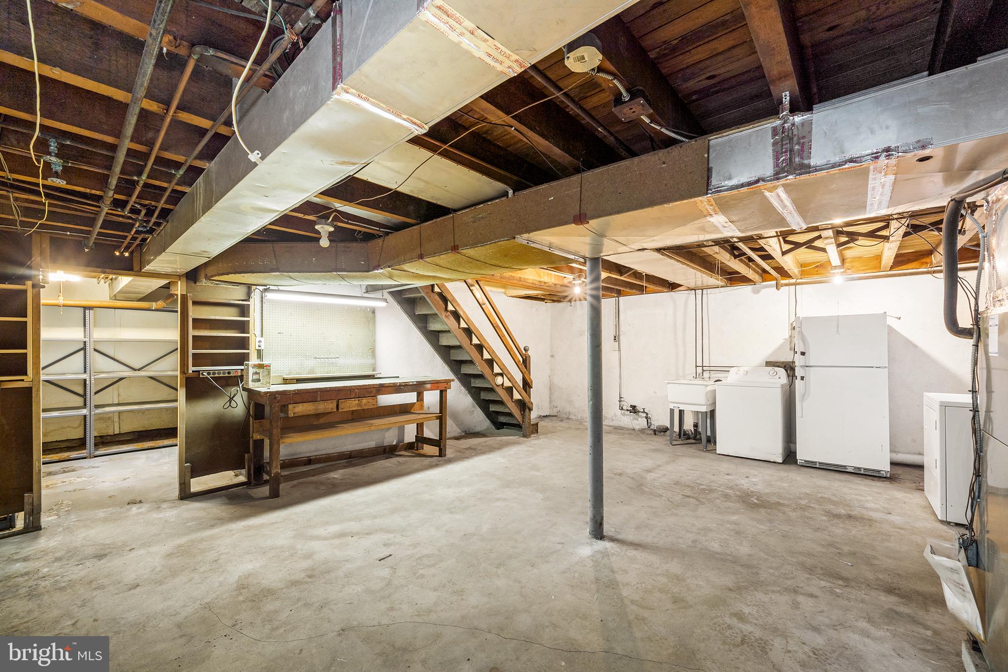 WYNNEWOOD VALLEY - Residential