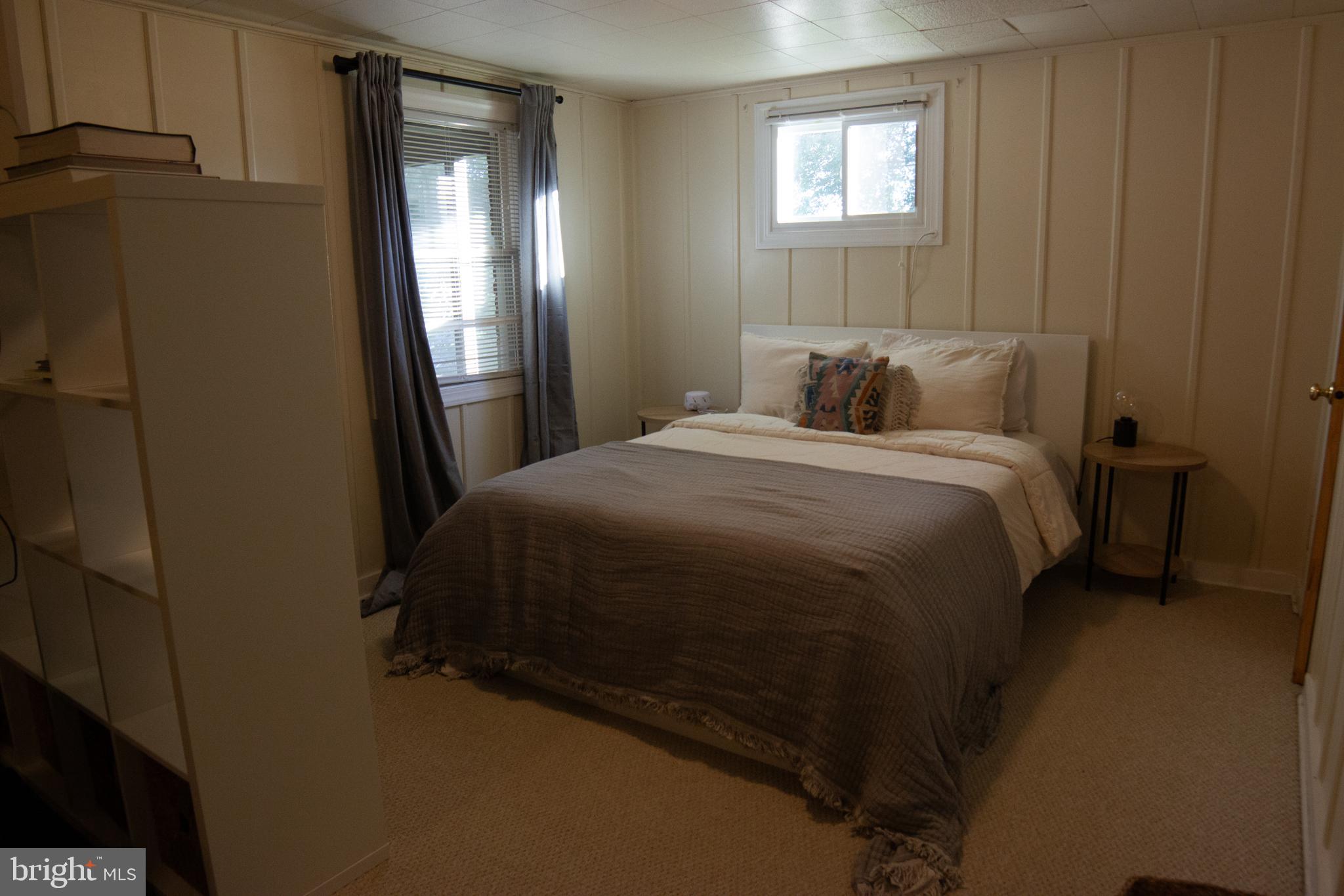 MADISON MANOR - Residential Lease