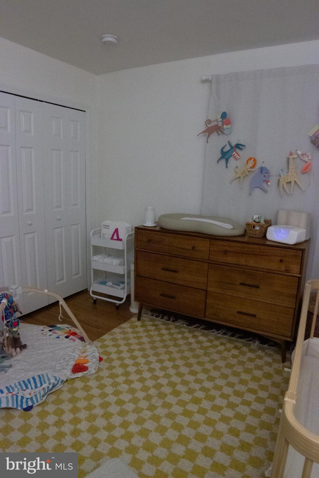 MADISON MANOR - Residential Lease