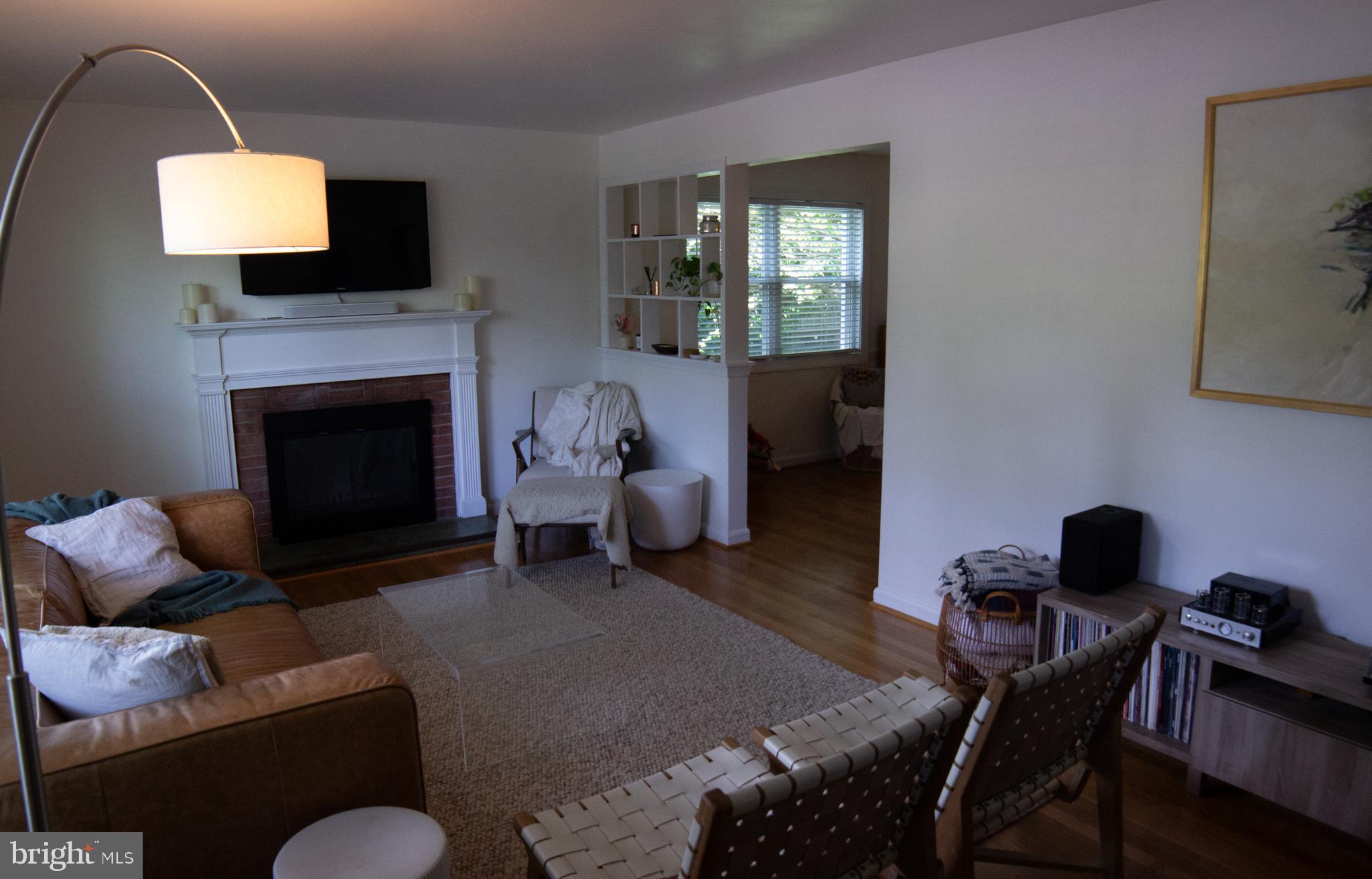 MADISON MANOR - Residential Lease