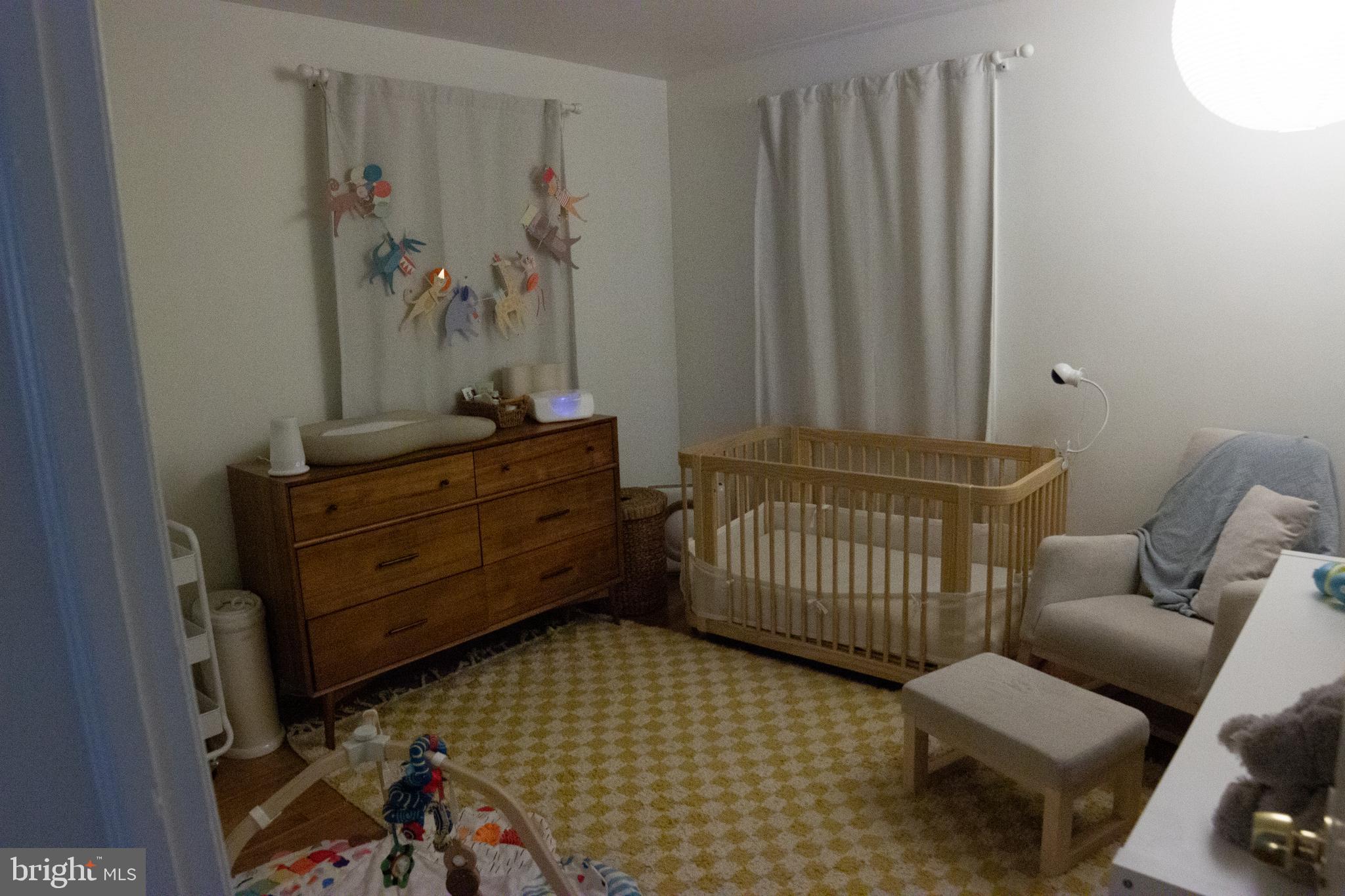 MADISON MANOR - Residential Lease