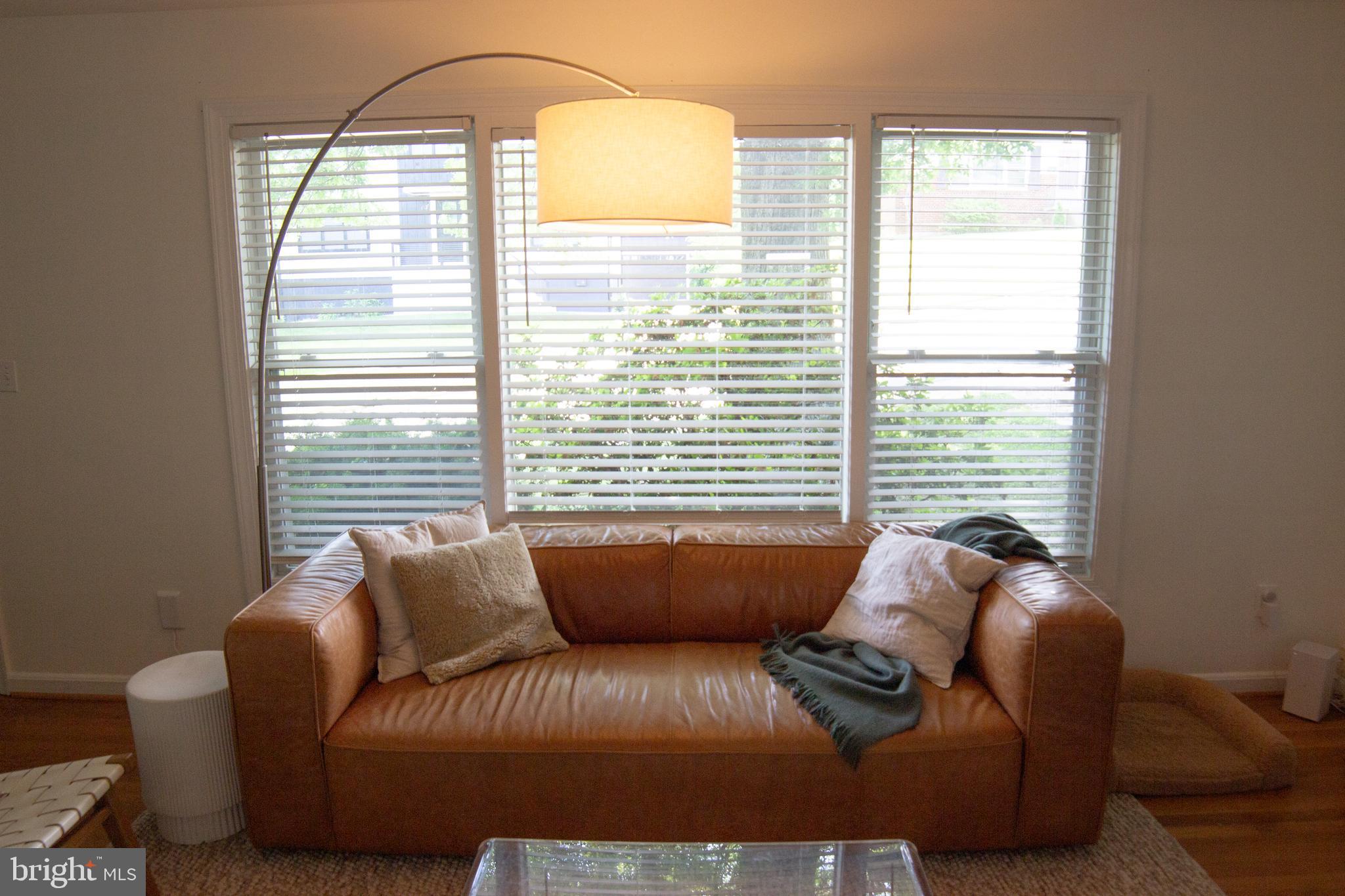 MADISON MANOR - Residential Lease