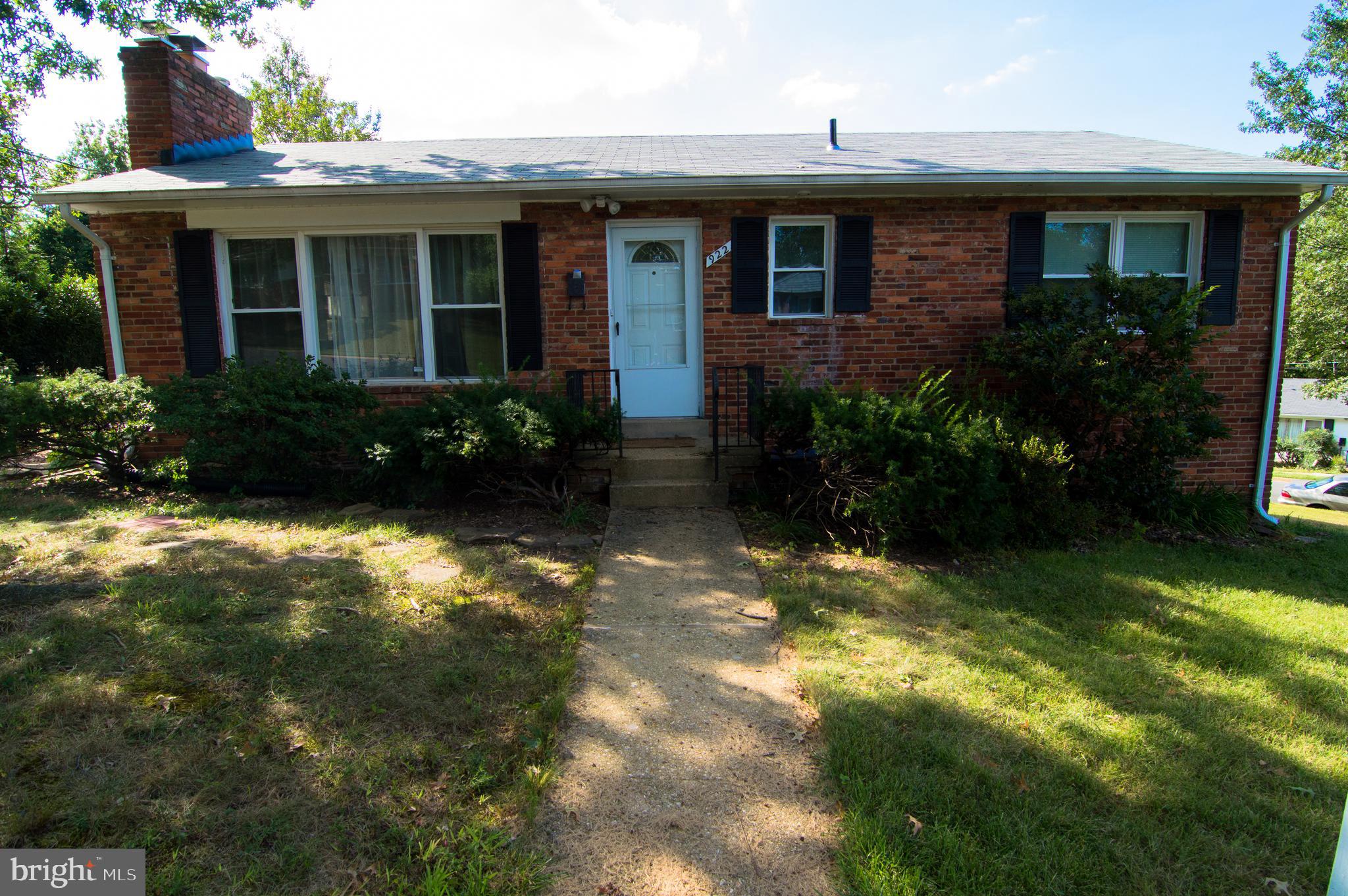 MADISON MANOR - Residential Lease