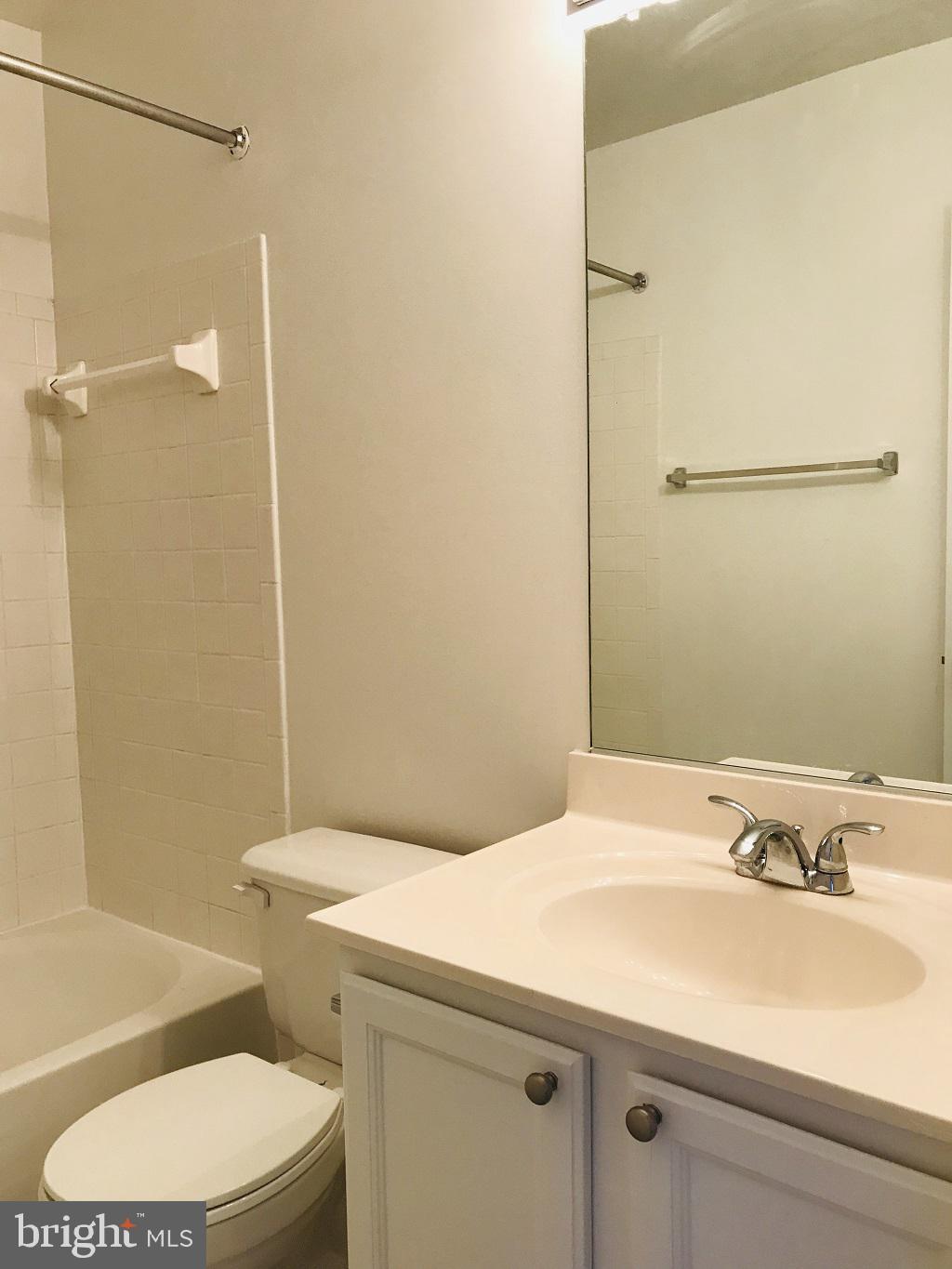 MARLBORO - Residential Lease