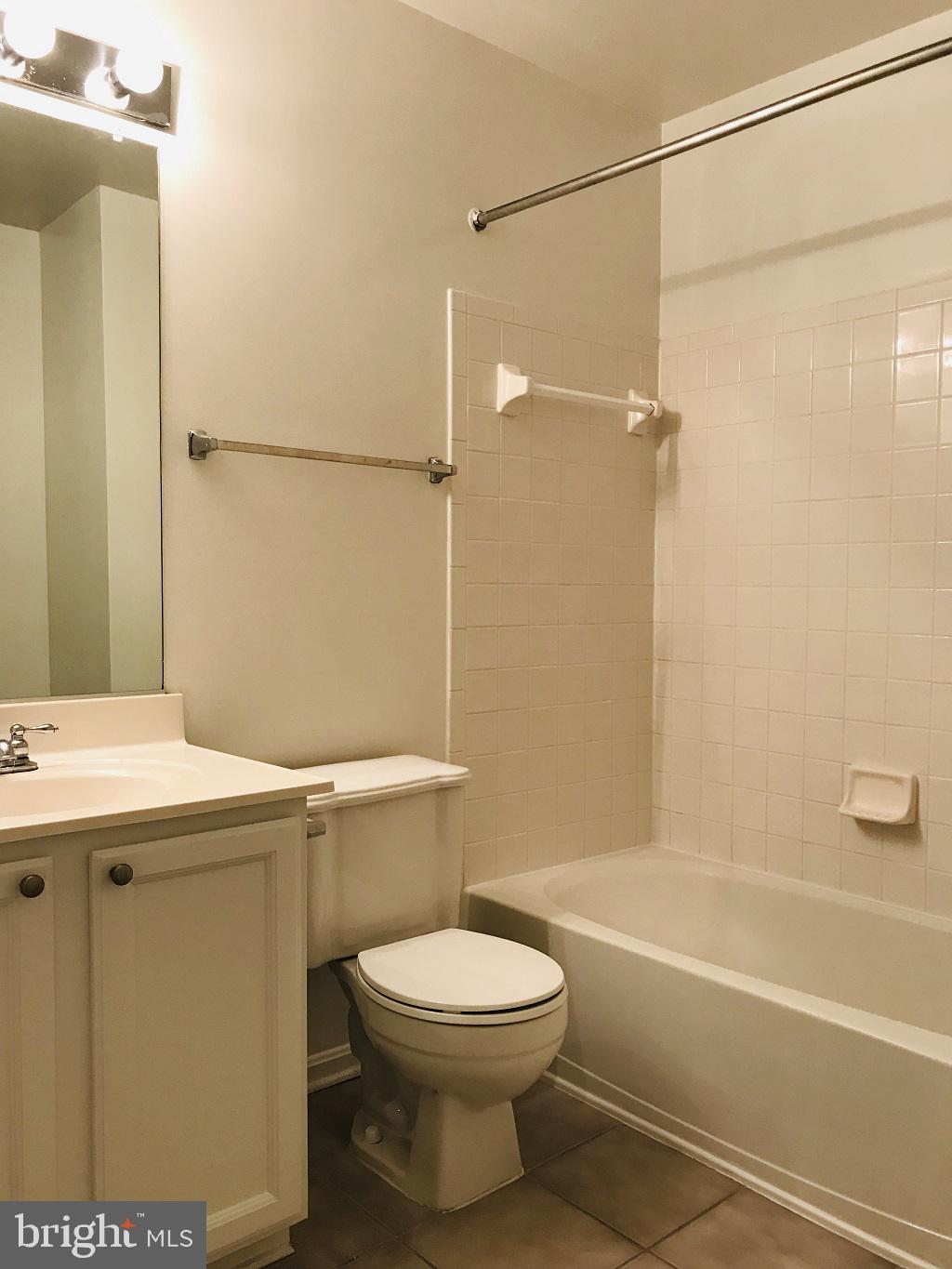 MARLBORO - Residential Lease