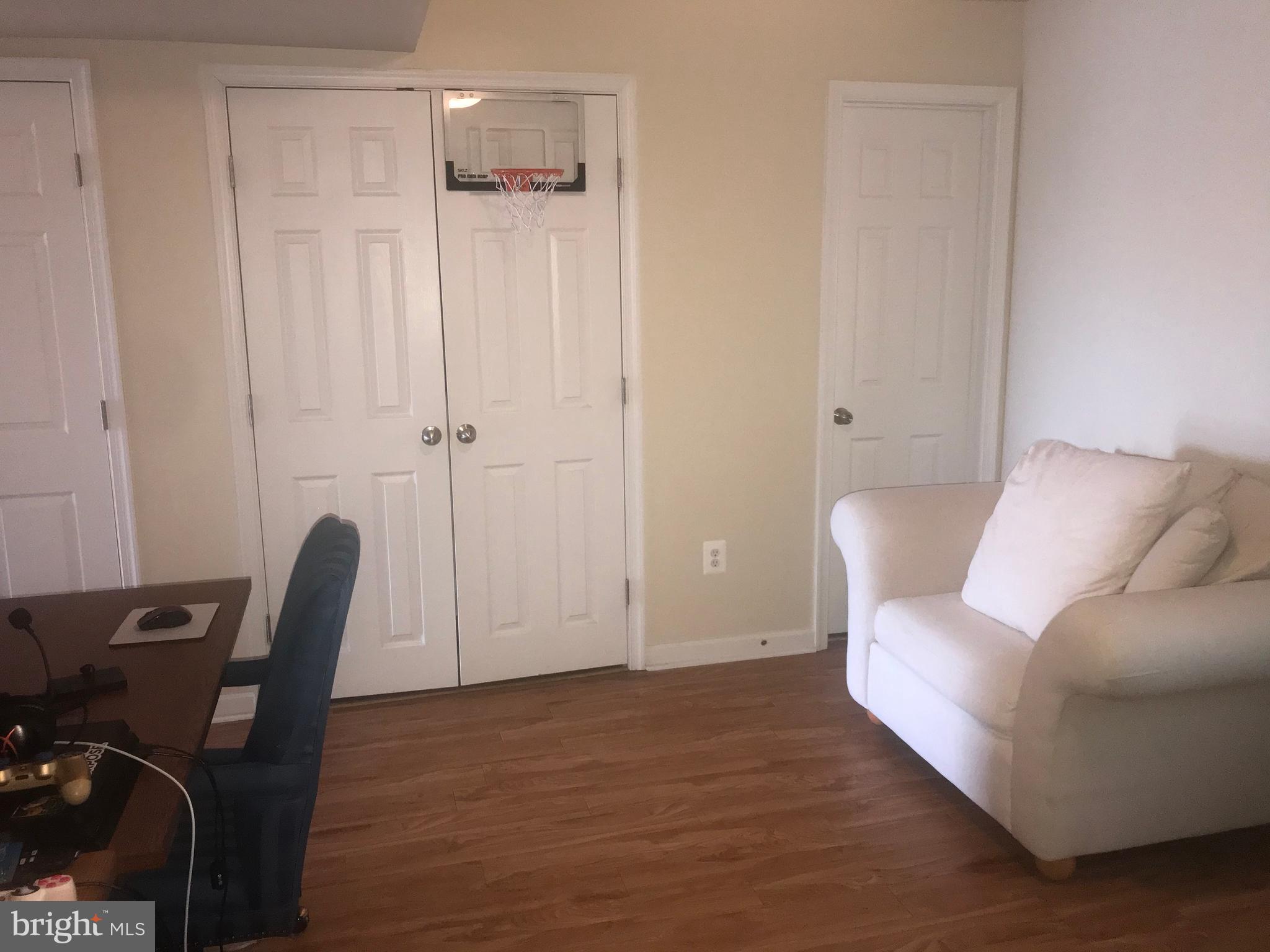 LAKELAND PLACE - Residential