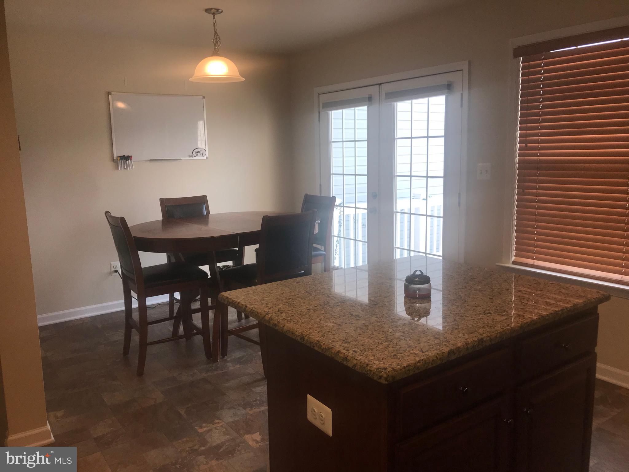 LAKELAND PLACE - Residential