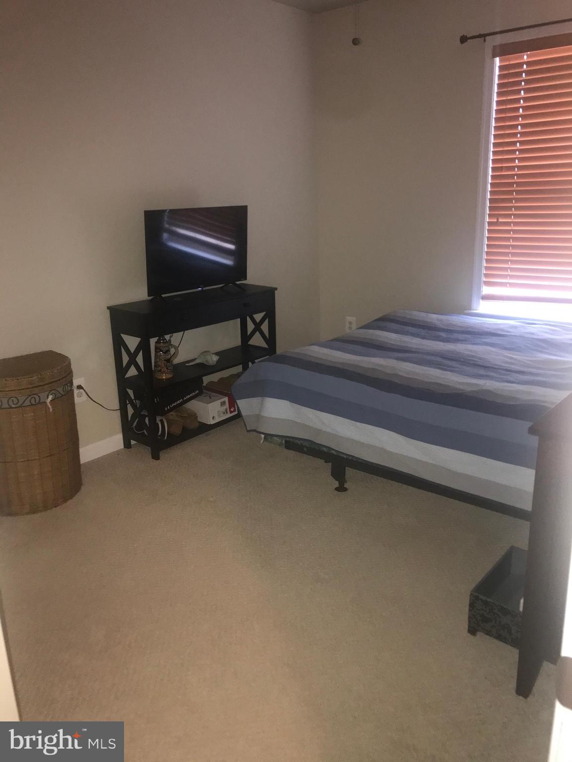 LAKELAND PLACE - Residential