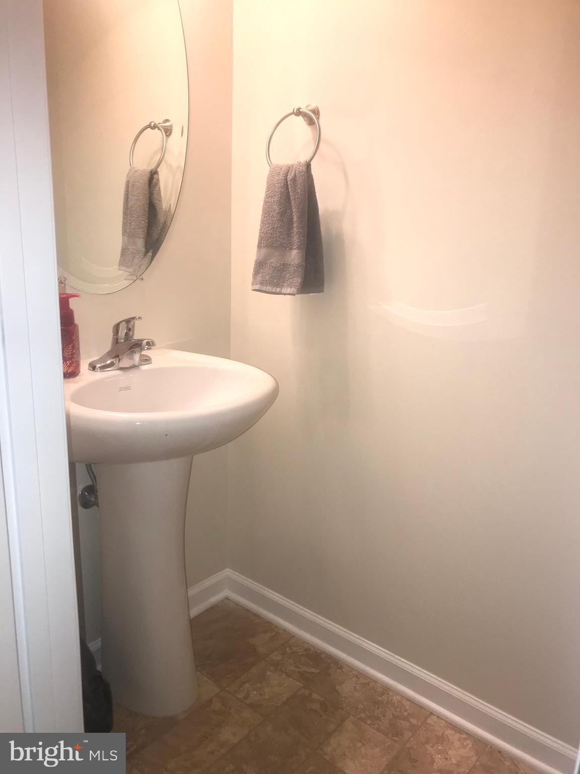 LAKELAND PLACE - Residential