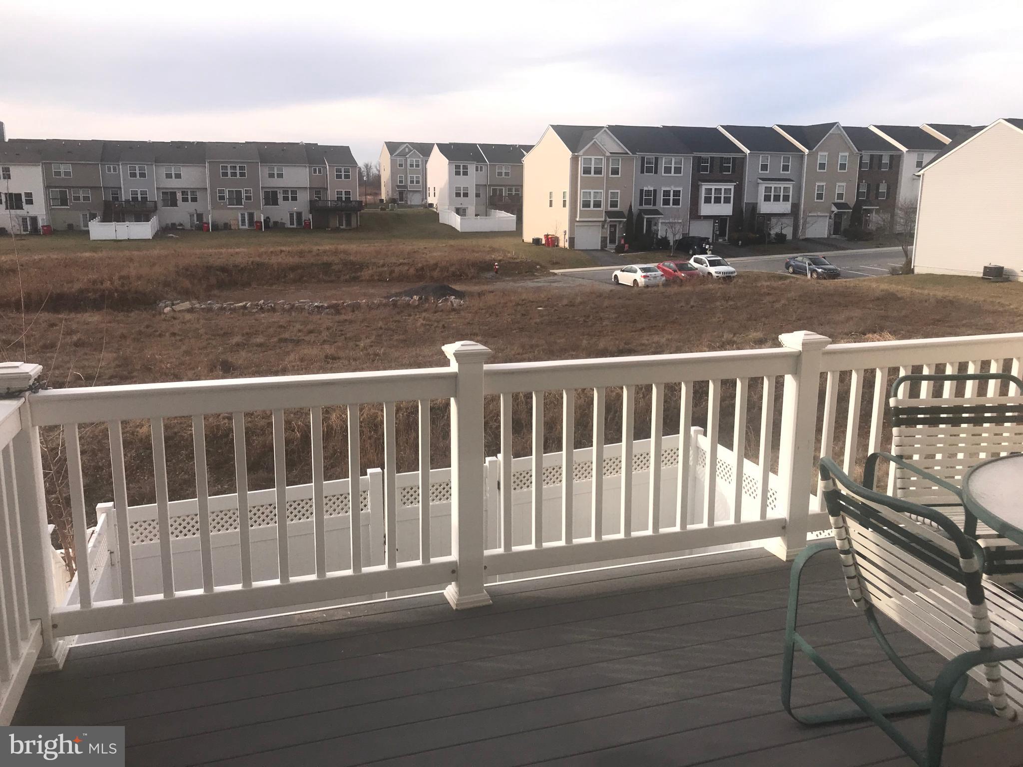 LAKELAND PLACE - Residential