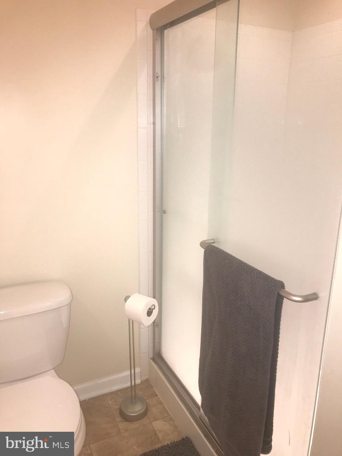 LAKELAND PLACE - Residential