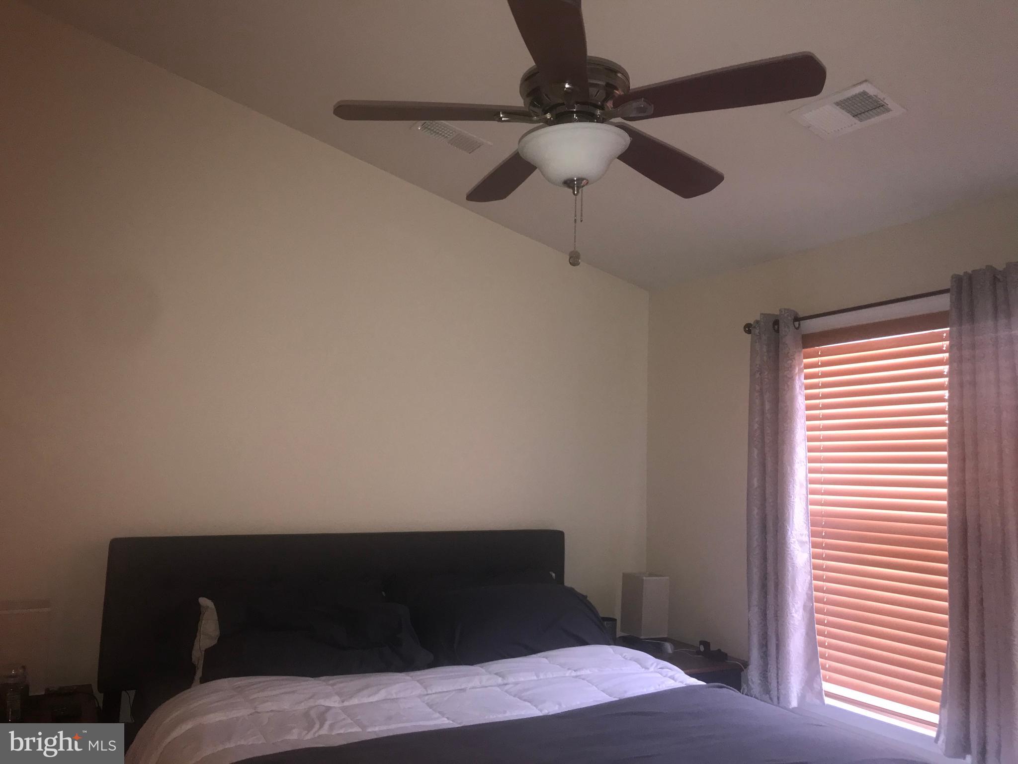 LAKELAND PLACE - Residential