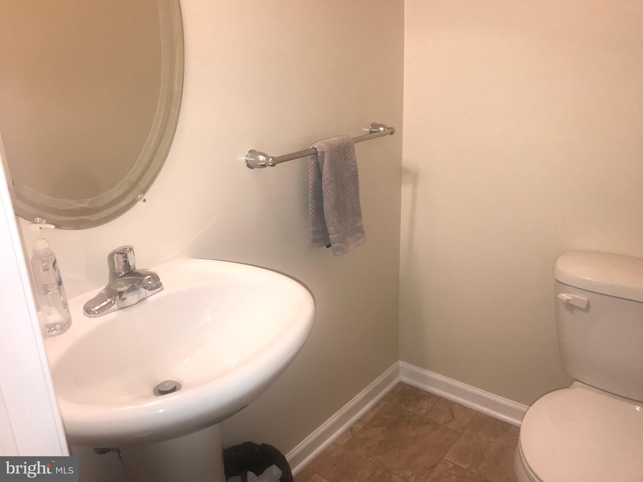 LAKELAND PLACE - Residential