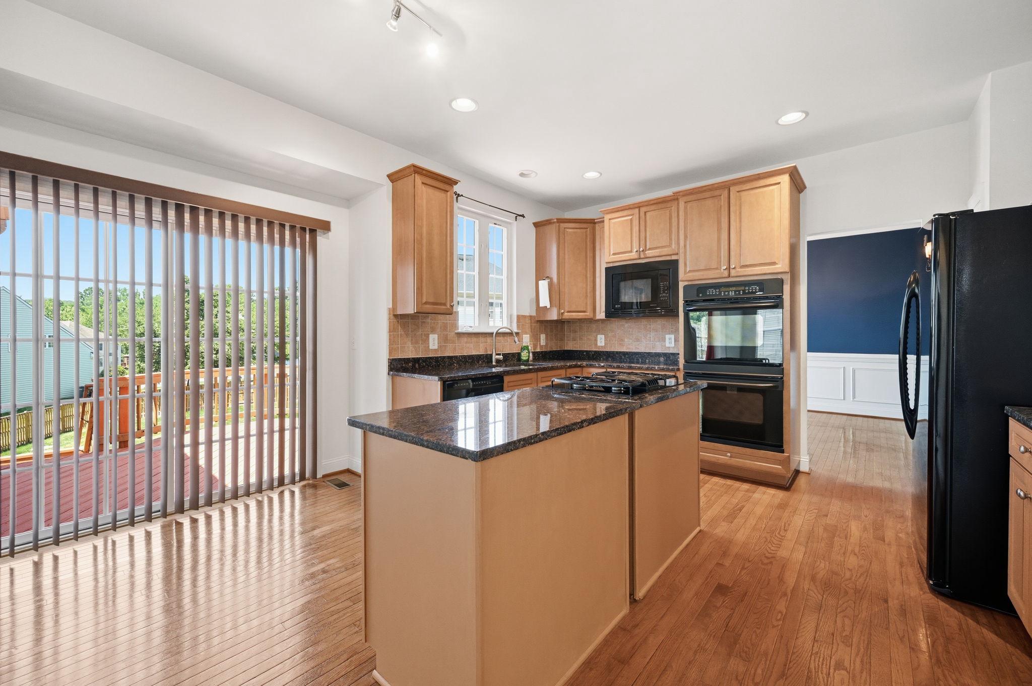 RESERVE AT POTOMAC CREST - Residential