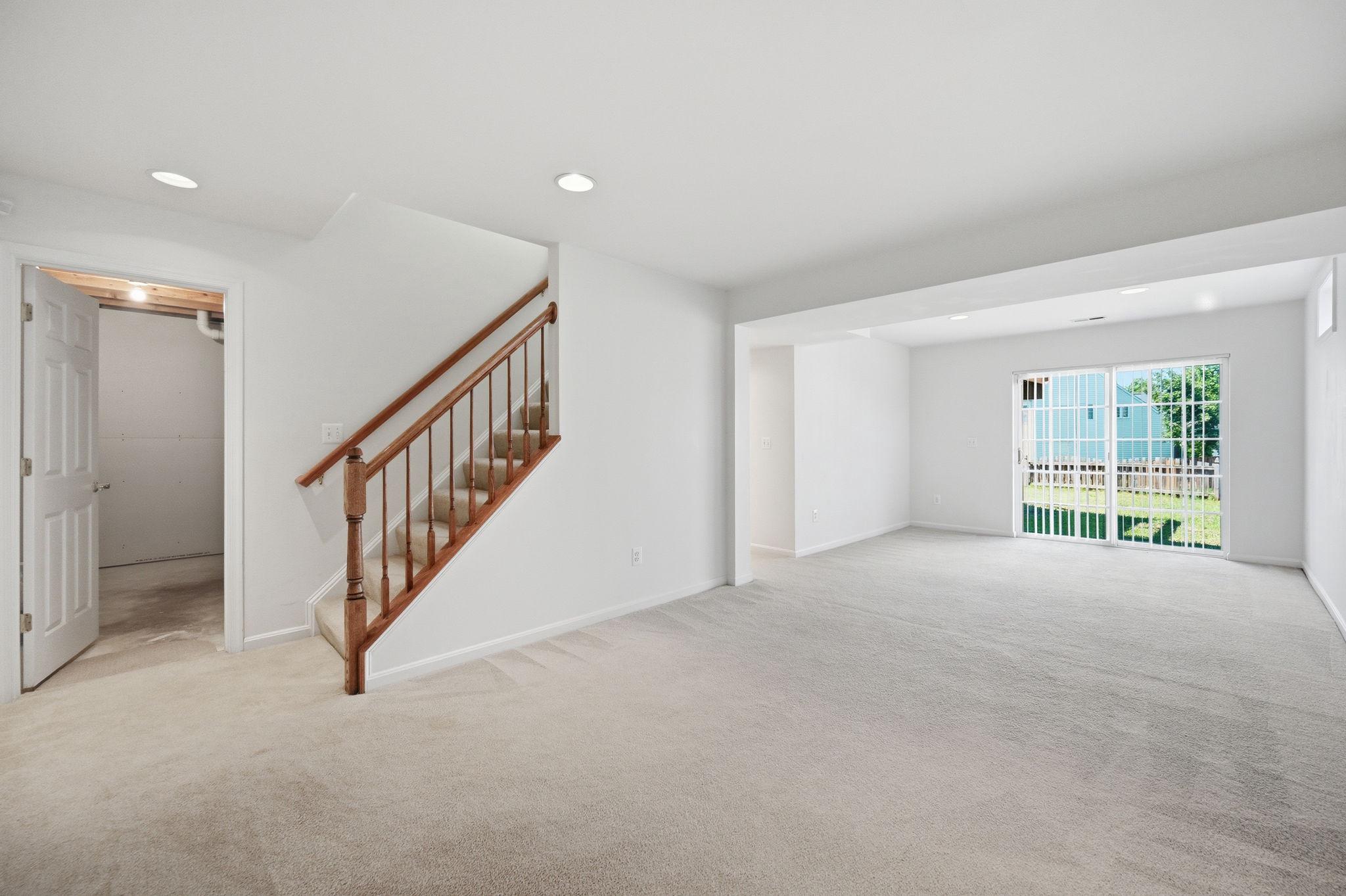 RESERVE AT POTOMAC CREST - Residential