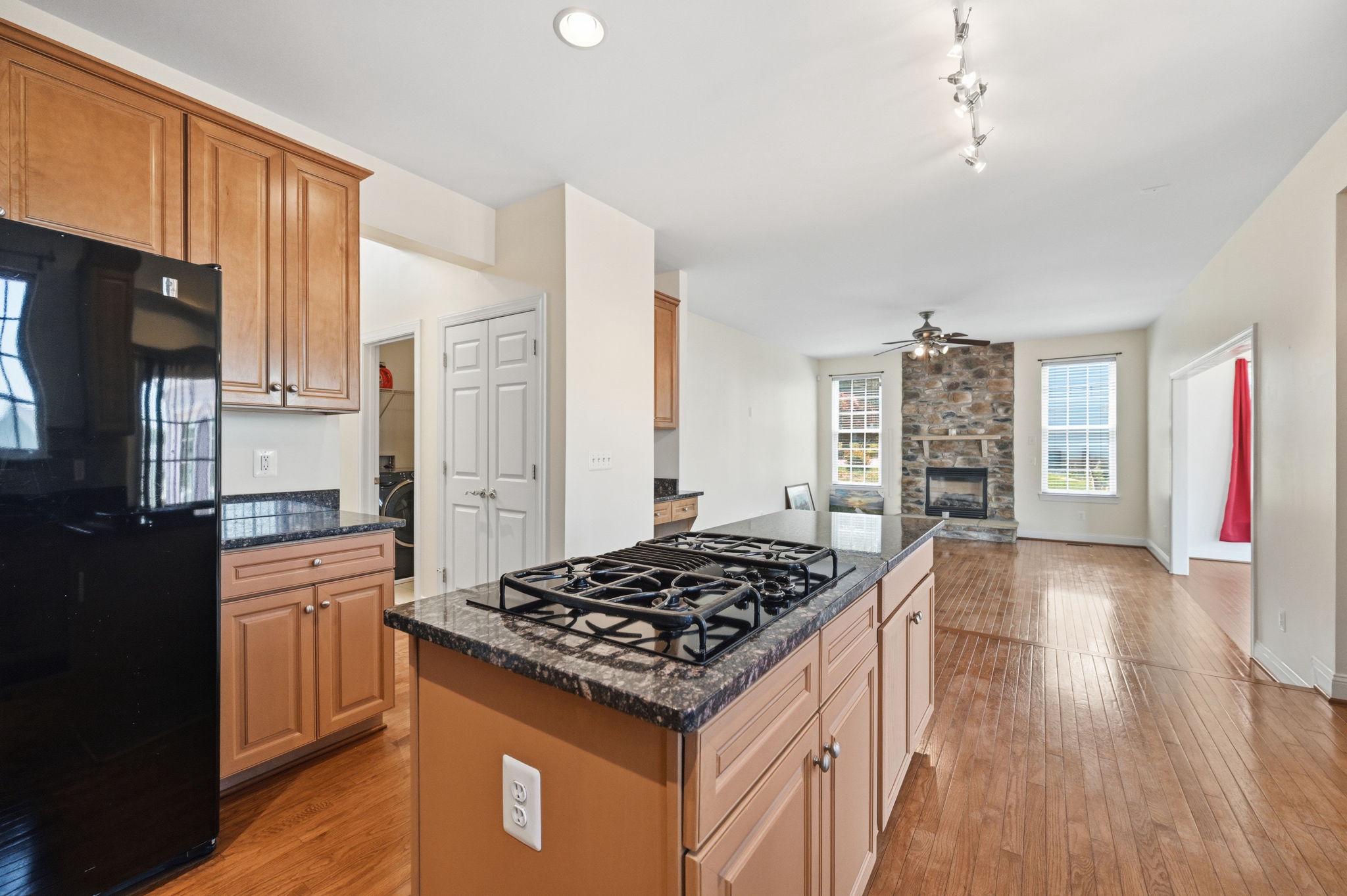 RESERVE AT POTOMAC CREST - Residential