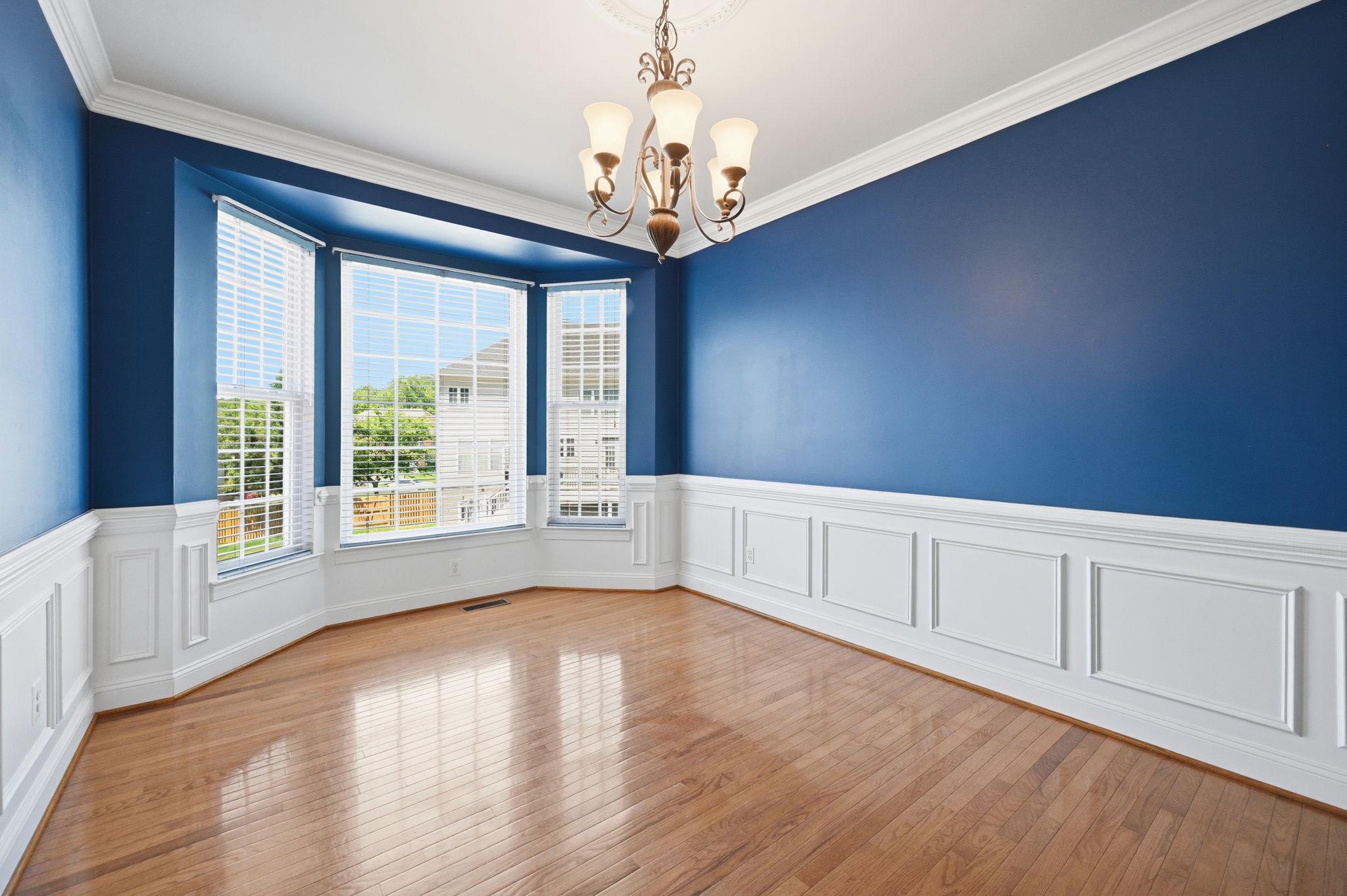 RESERVE AT POTOMAC CREST - Residential