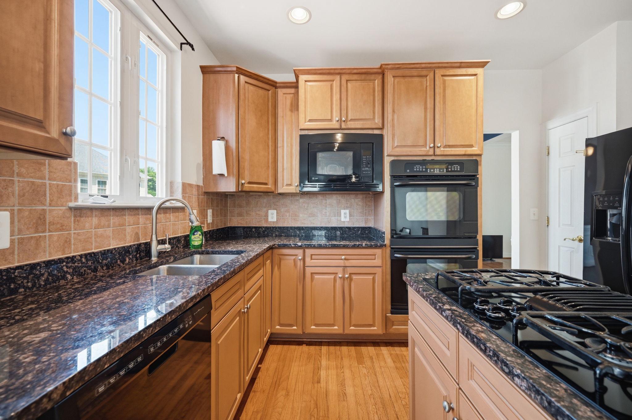 RESERVE AT POTOMAC CREST - Residential