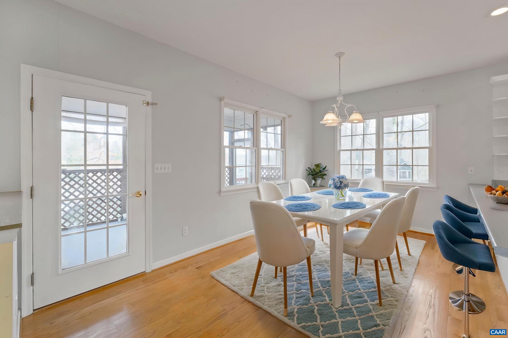 LAKE MONTICELLO - Residential