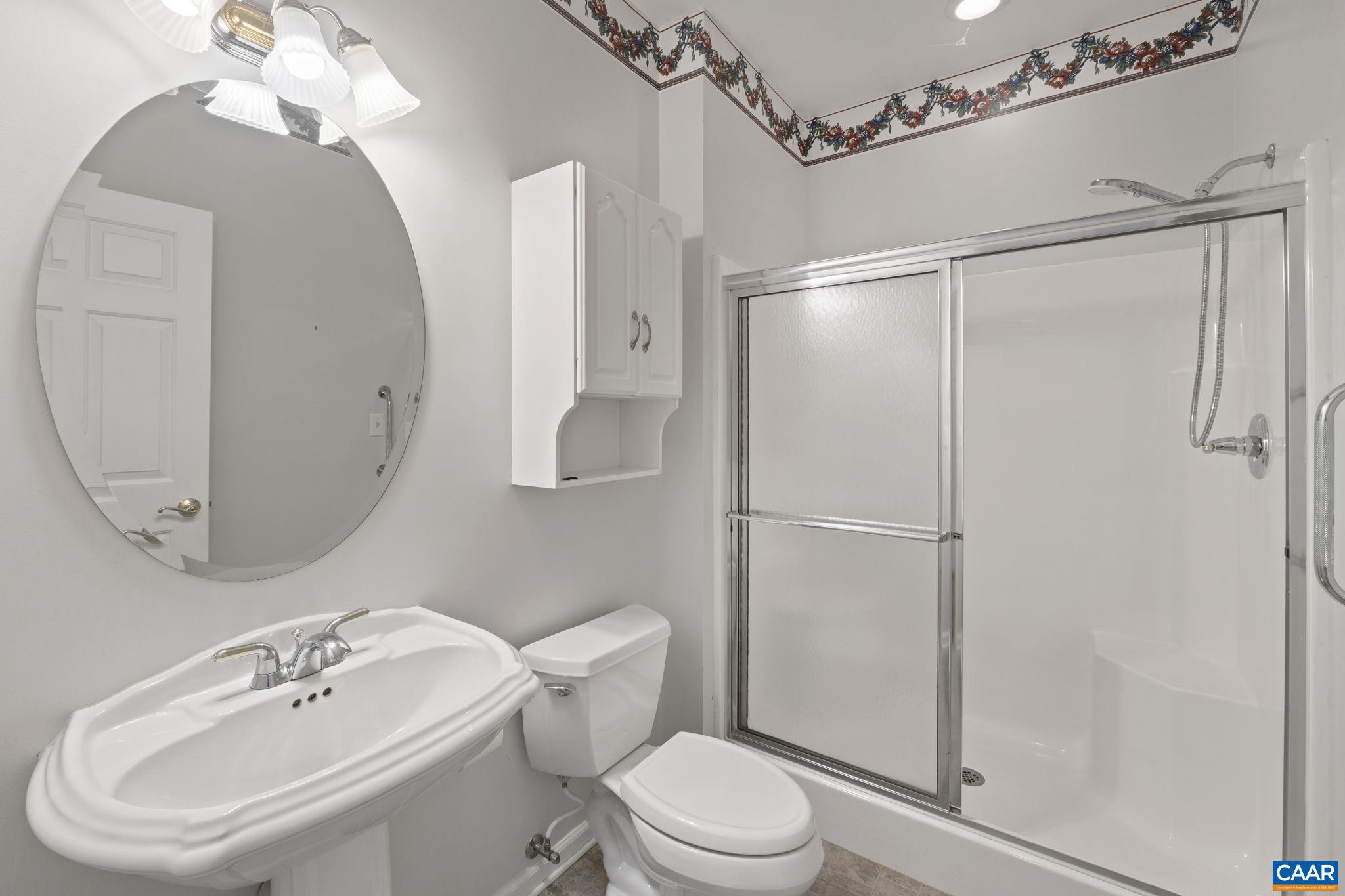 LAKE MONTICELLO - Residential